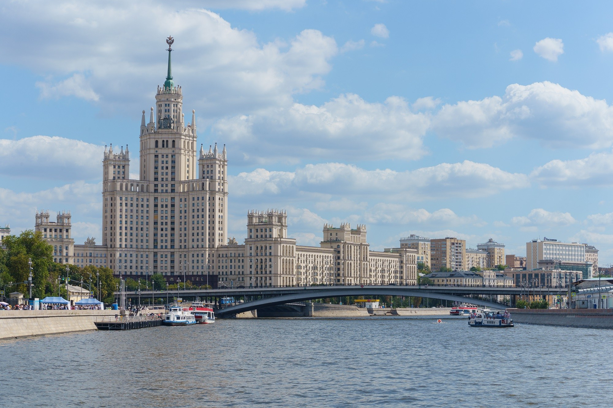 Выставка в галерее ЗИЛАРТ. Фотохудожник в Москве Виктория Лаврова Искусство авторской фотографии для Вас