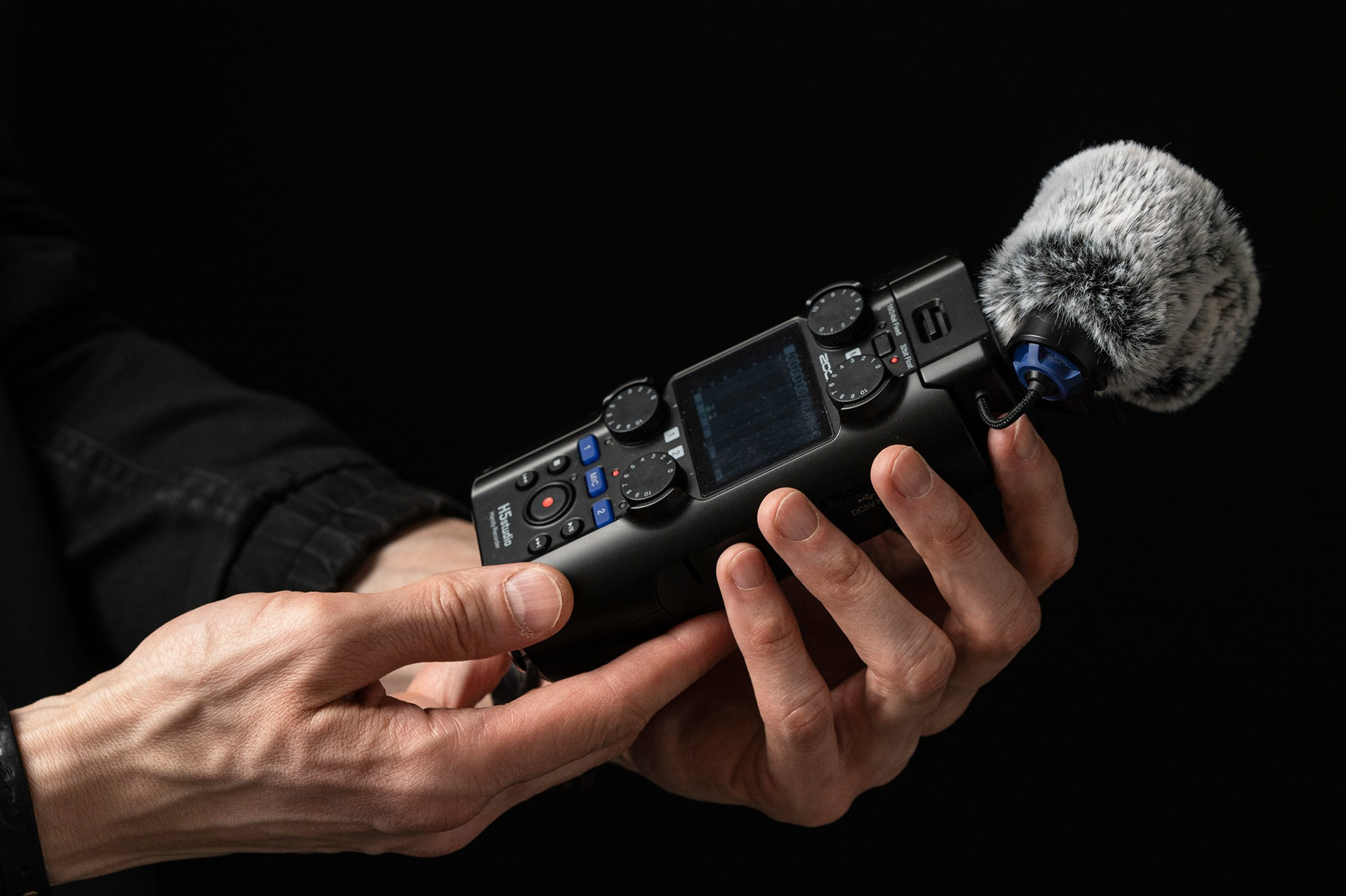 Преподаватель Лаборатории Дмитрий Лукьянов рассказывает о своей технике. Обучение для фотографов, видеографов, фильммейкеров, режиссёров, художников