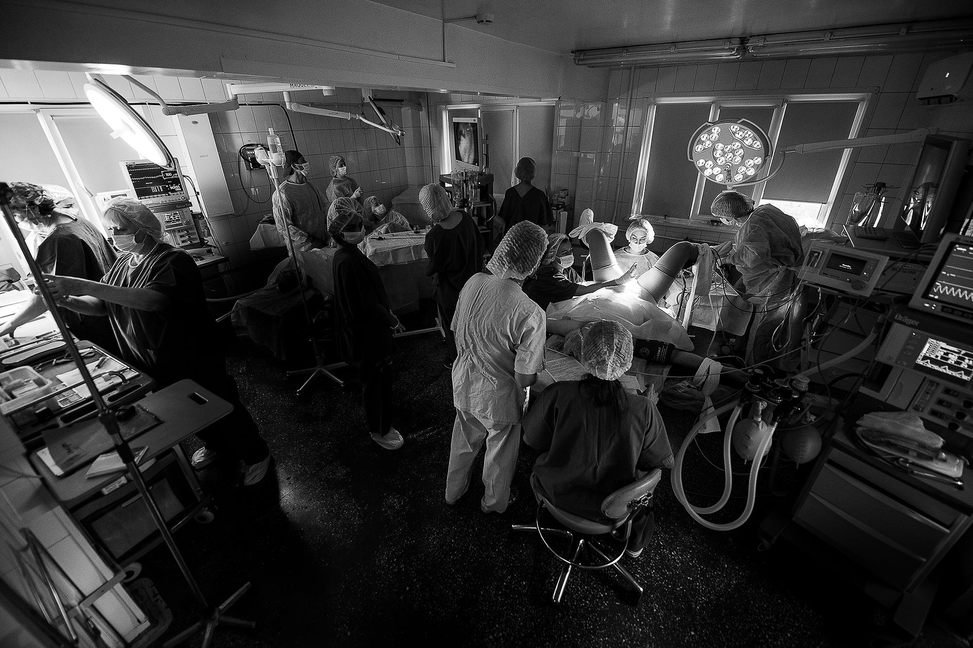 Врачи в хирургии