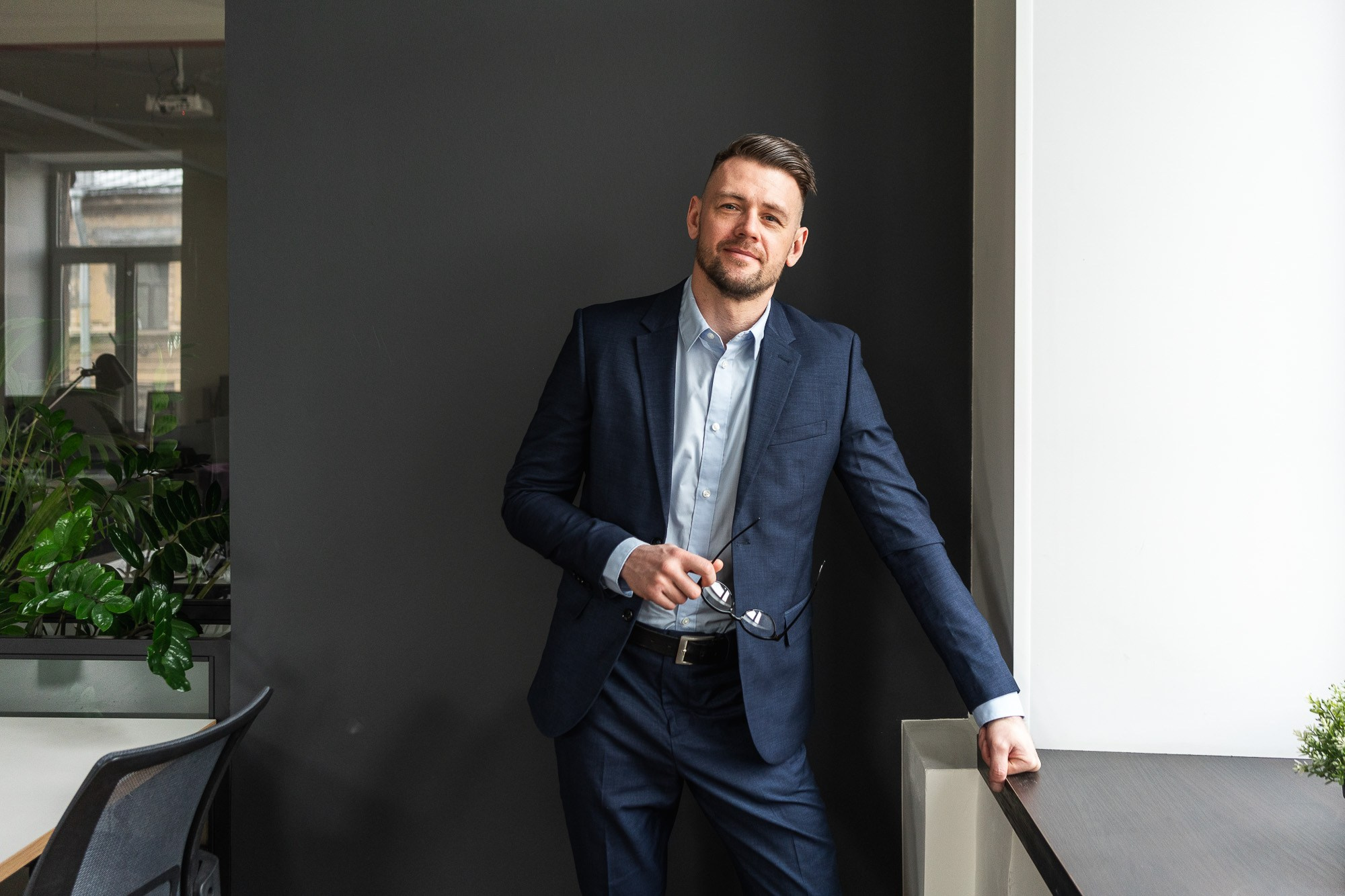 Типы Бизнес-Портретов: Как Выбрать Идеальный Вариант. Pinpix.pro рекламная и коммерческая фотография, съемки для брендов, Спб, Петербург