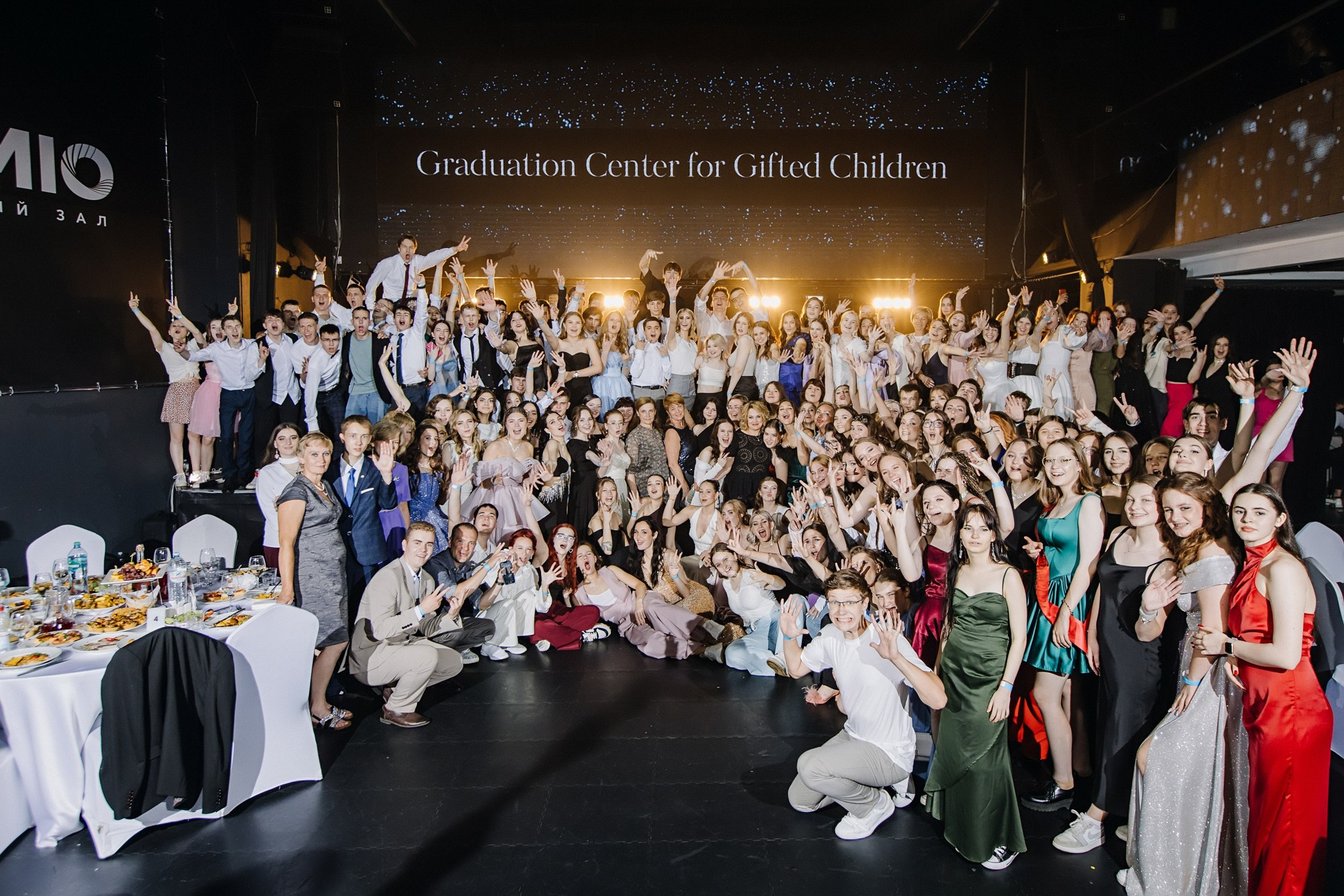 Услуги школьного фотографа – фотосессии, выпускные альбомы, съемка выпускного|9/11 Нижний Новгород. Школьная съемка и создание выпускных альбомов в Нижнем Новгороде