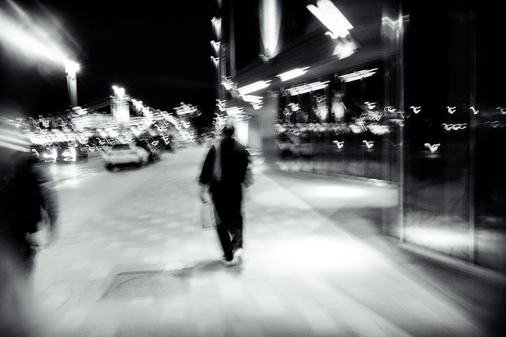 THE MAN WHO DISAPPEARS. Фотограф Таня Ремизова