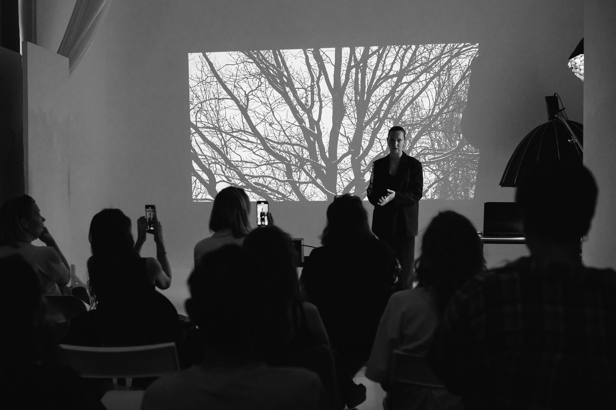 Фотопоказ «Каркас». Коммерческий фотограф в Казани Ксения Добролюбова