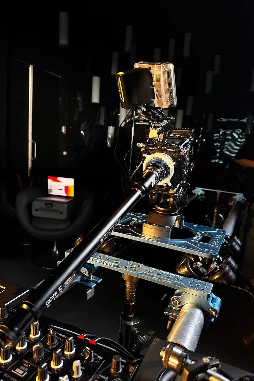 Полный цикл видеопродакшена в Москве. Клипы, рекламы, имиджевые ролики, видеосъёмка для брендов