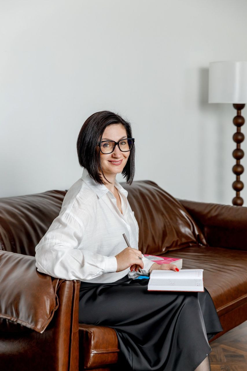 ОБО МНЕ. Адвокат Примакова Ирина