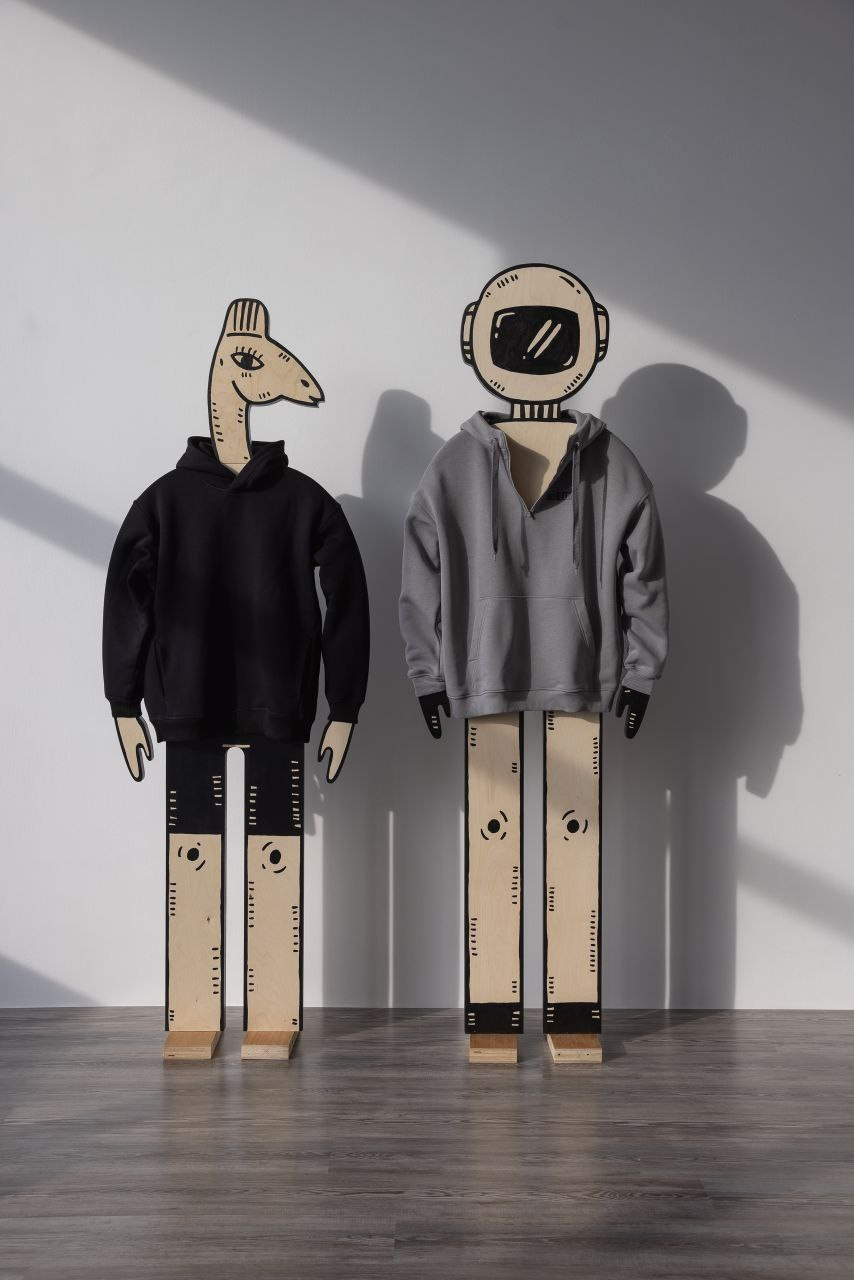 Манекены и Плечики. Художник Рыбак Николай