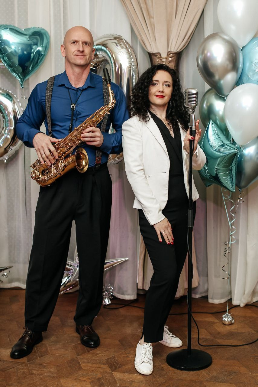 Свадебный ведущий в Москве Саксофон на свадьбу