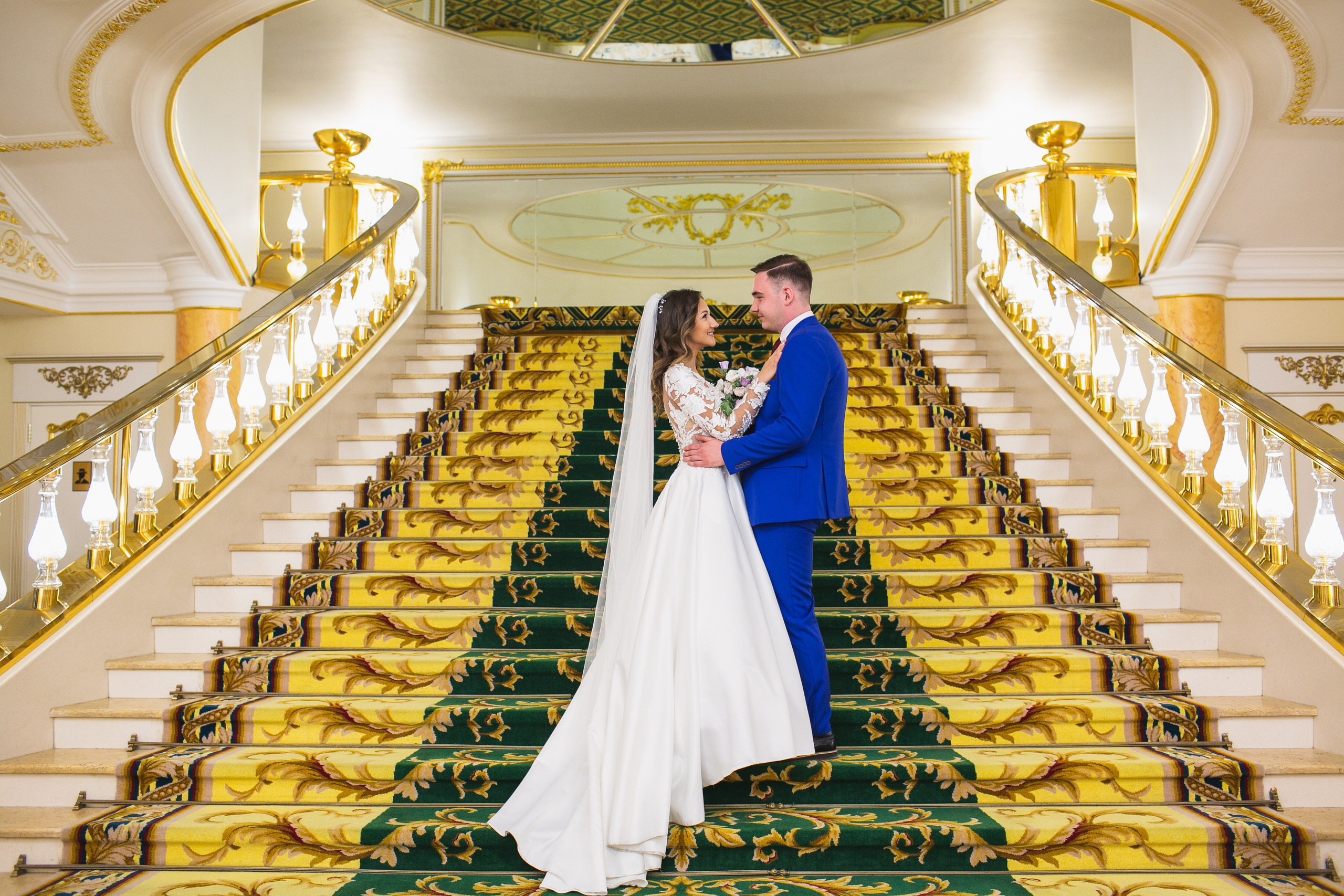 Как сделать незабываемый подарок на свадьбу друзьям и стать для них самой лучшей свидетельницей их торжества.