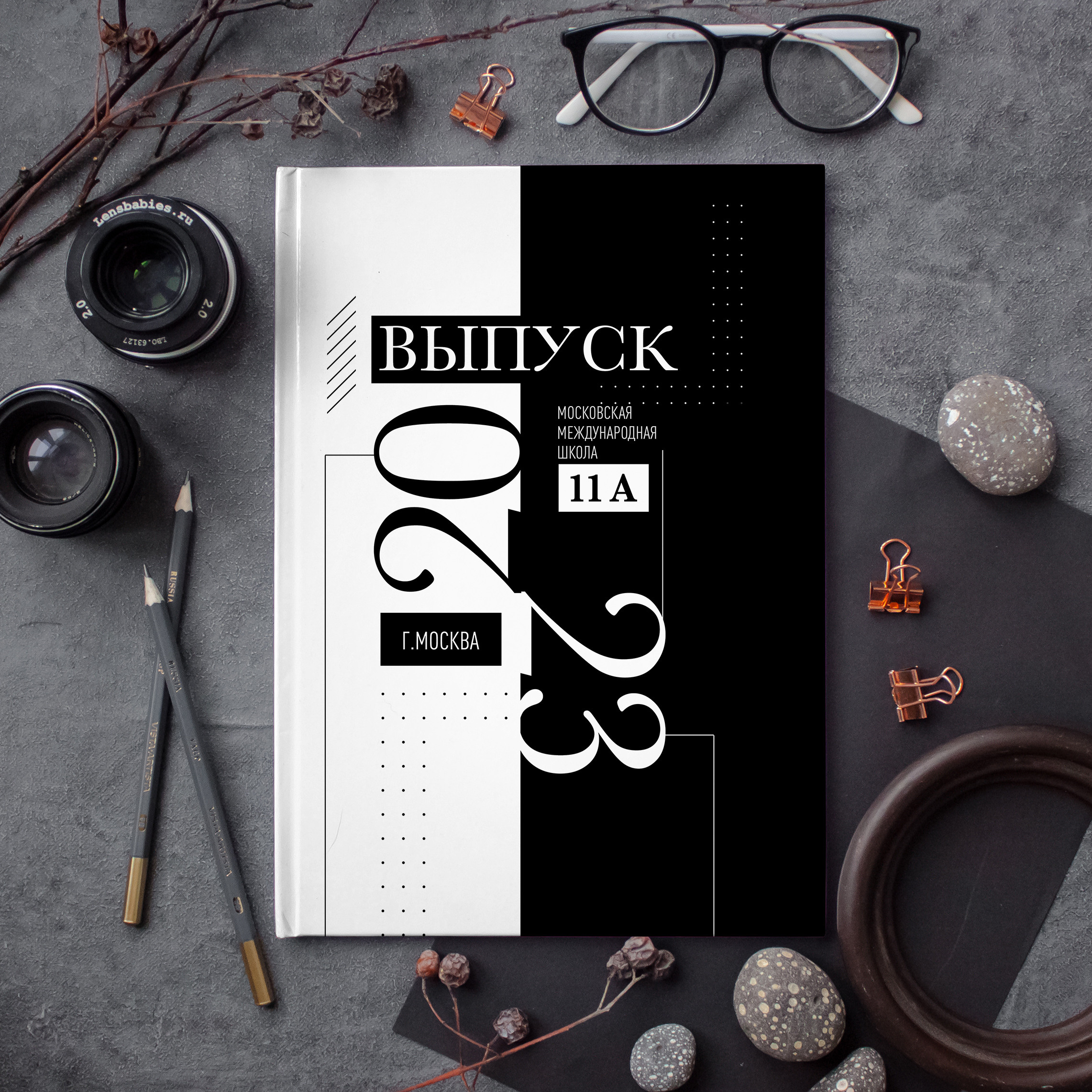 Дизайны выпускных книг  для школы. Семейный и детский фотограф в Москве Роксана Давлятерова