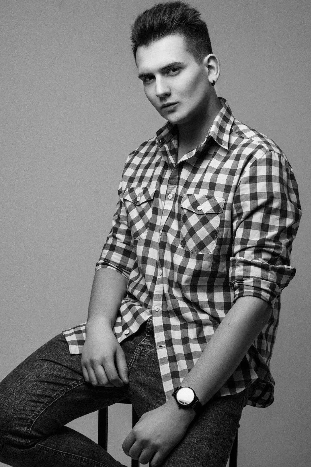 Каталог моделей. Первая во Владимире маркетплейс фотостудия (модельная и предметная съёмка) PORTRETO