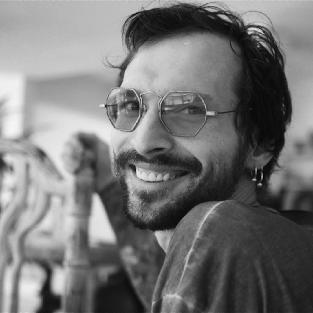 ОТЗЫВЫ. ВИДЕОГРАФ, РЕЖИССЕР — КАТЯ ГУСЕВА