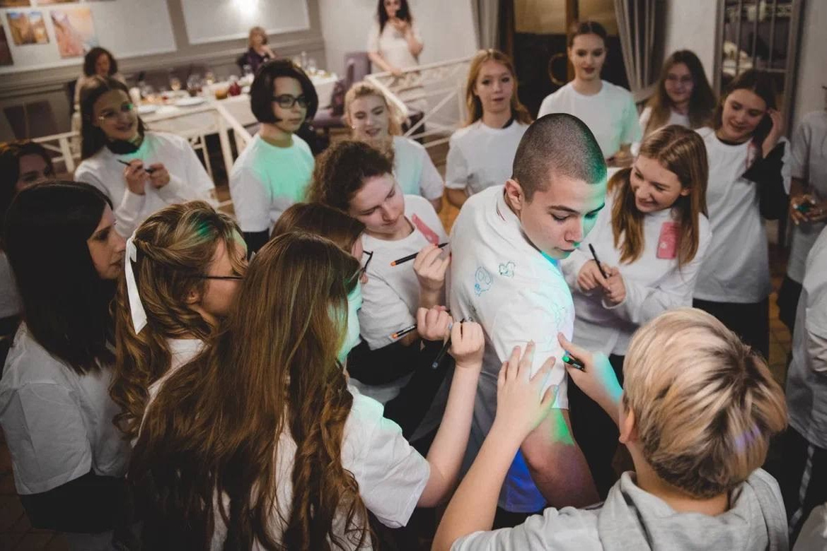 Ведущий на выпускной. Ведущий на свадьбу юбилей корпоратив в Москве и МО Светлана Винокурова