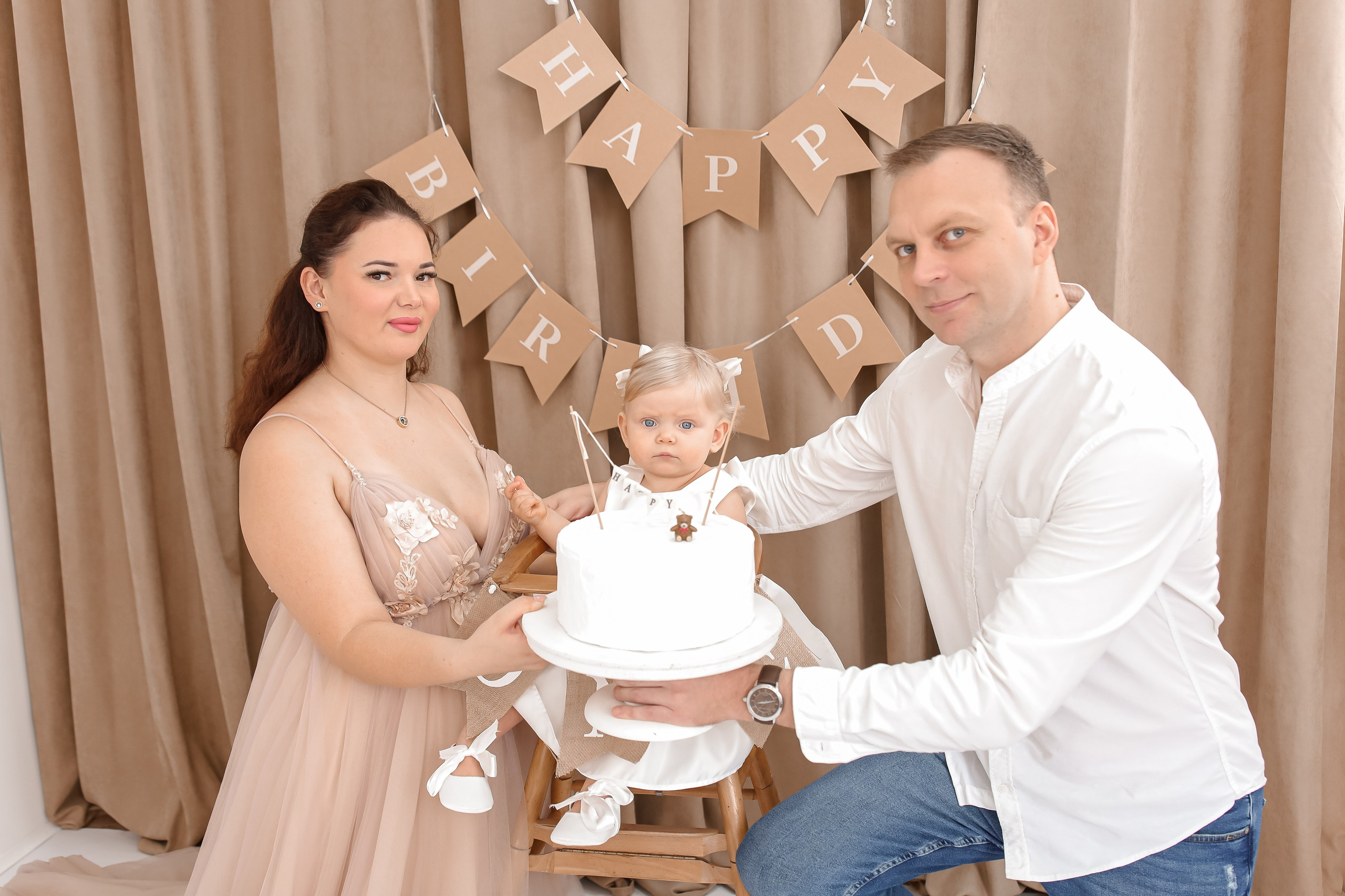 Детский и Семейный фотограф в Санкт-Петербурге. Детская Фотостудия «FAMILY STORY»