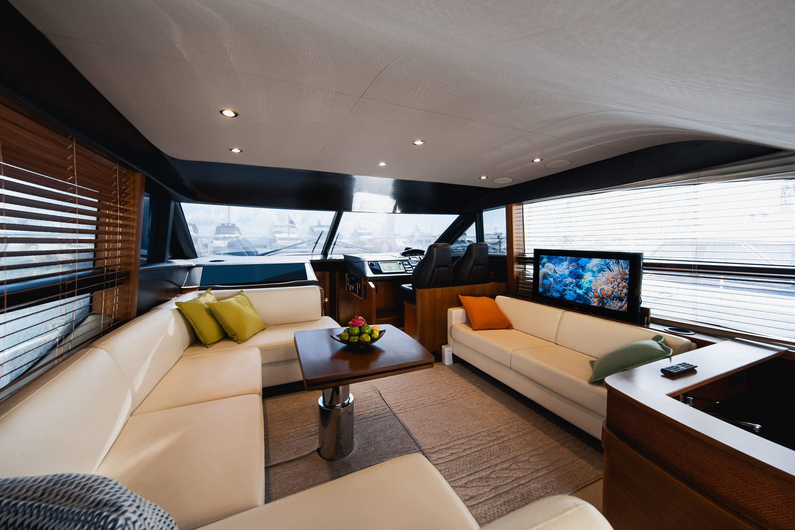 Interior real estate photography in Phuket — professional photos and videos. Yan Dolmatov — Photographer, Videographer, and Producer in Phuket