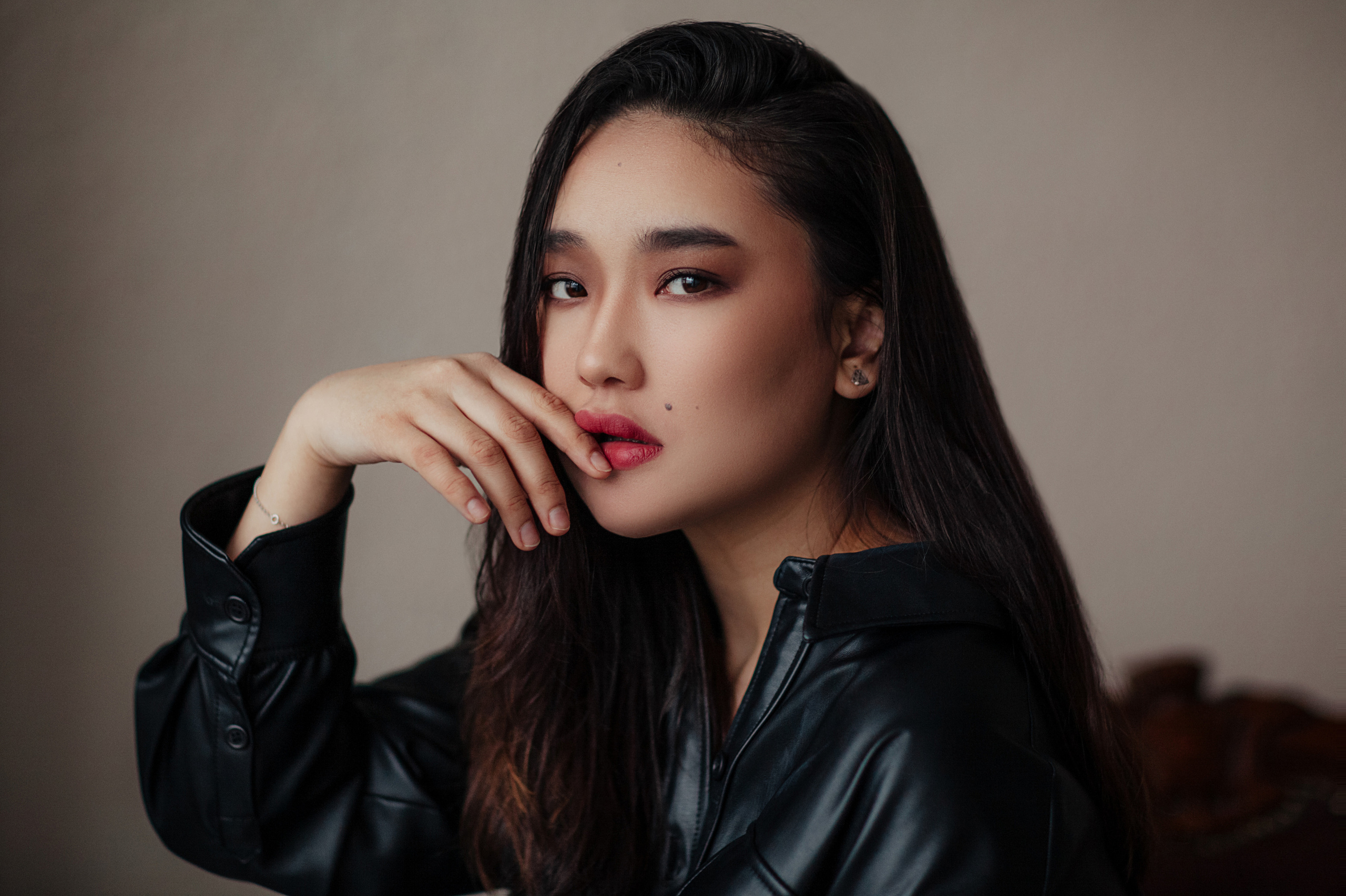 Заказать фотосессию в Санкт-Петербурге. Фотограф Яна Мазулева. Портретный фотограф в Санкт-Петербурге