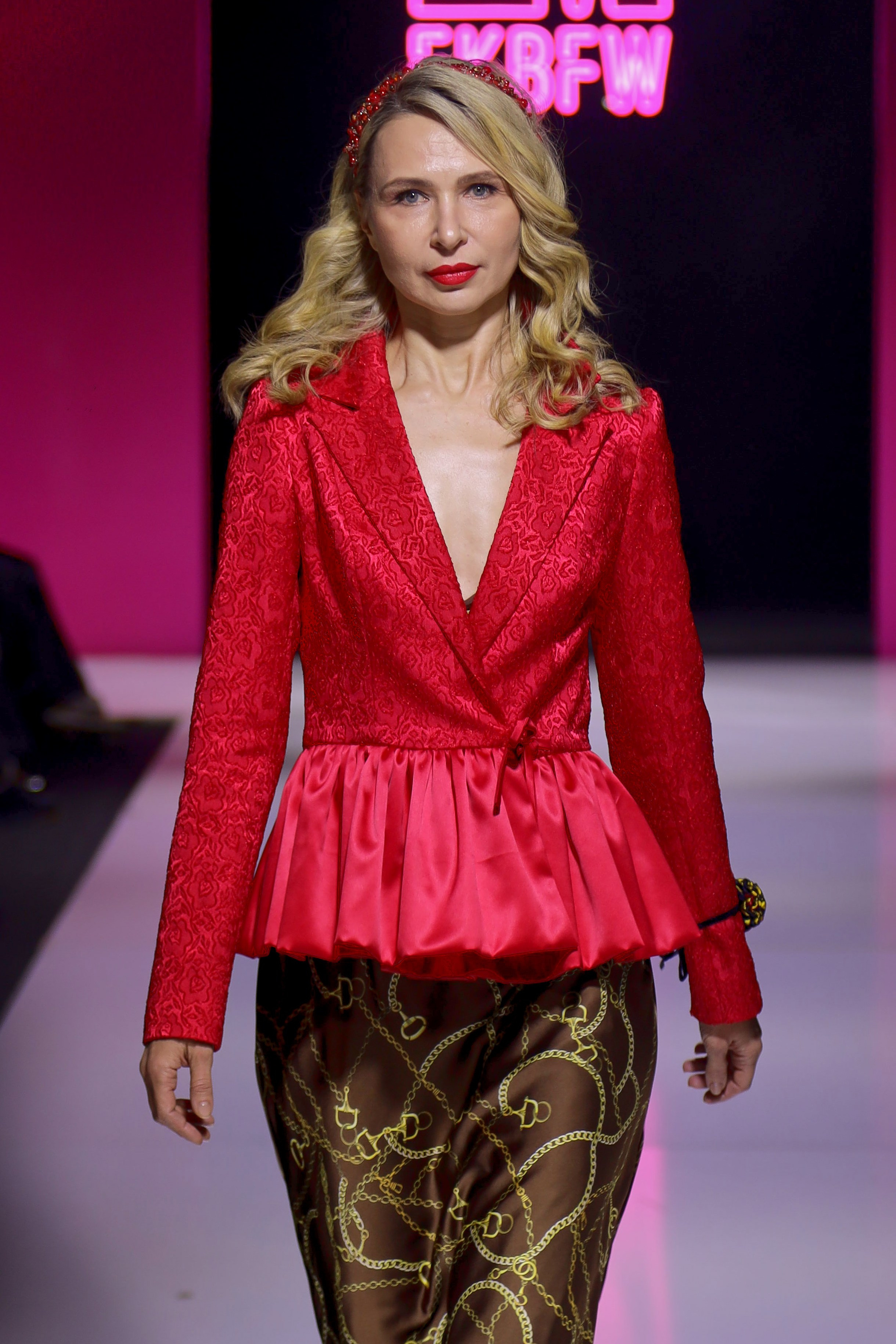 Неделя моды в Екатеринбурге 12.03.2025. Бренд одежды IriS