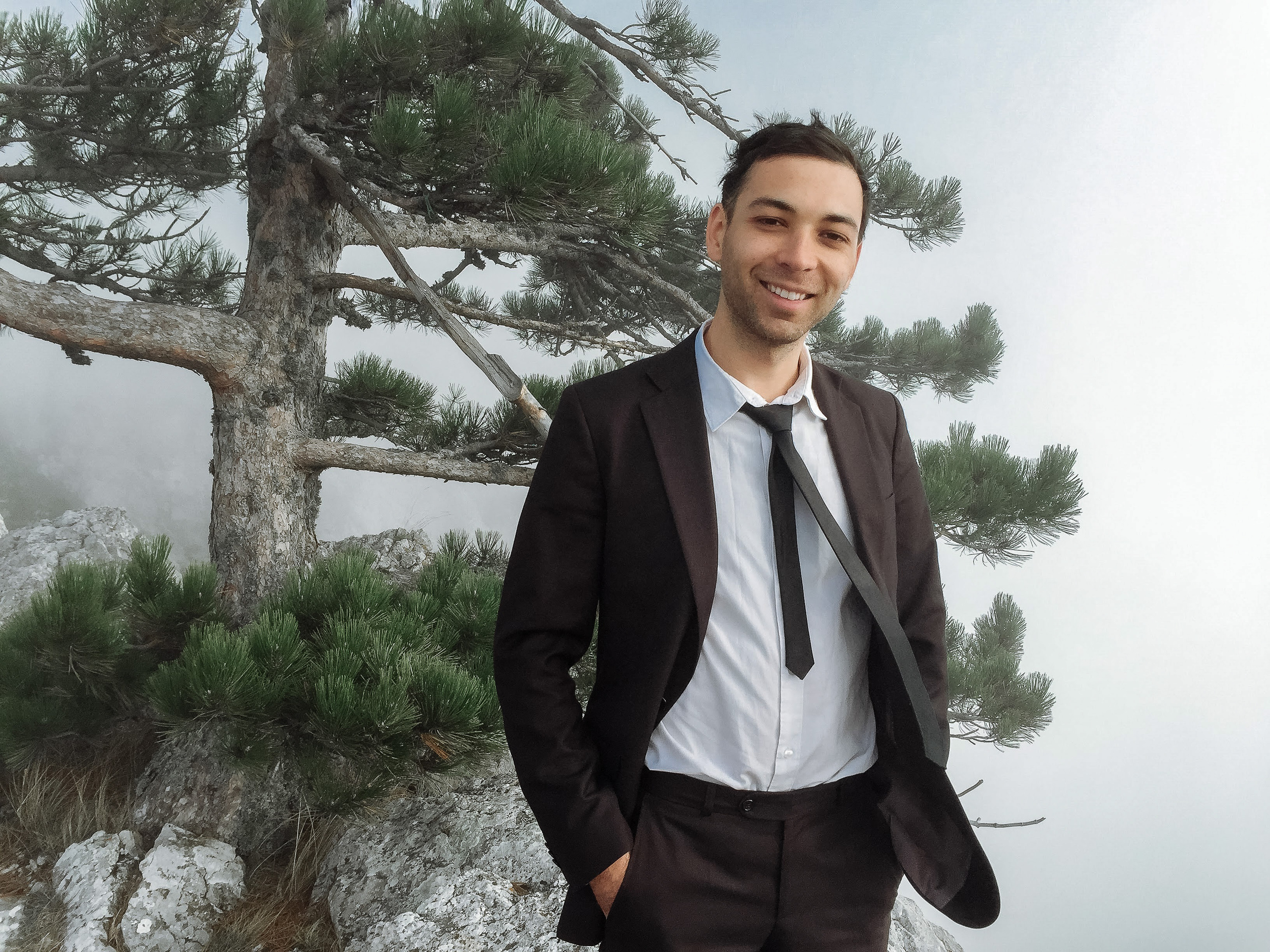 Контакты. Вова Петров