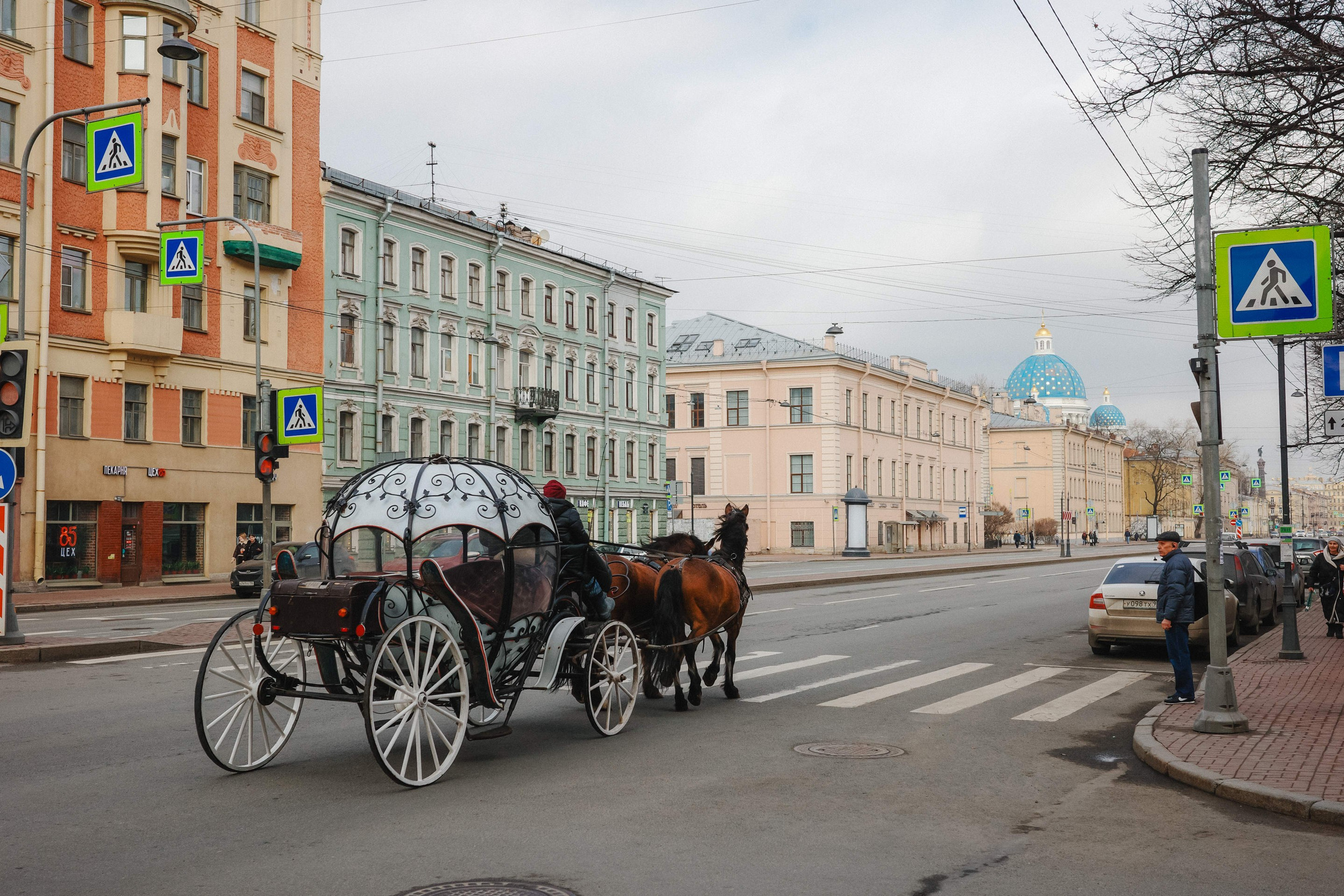 Город. Фотограф Алексей Алексеев