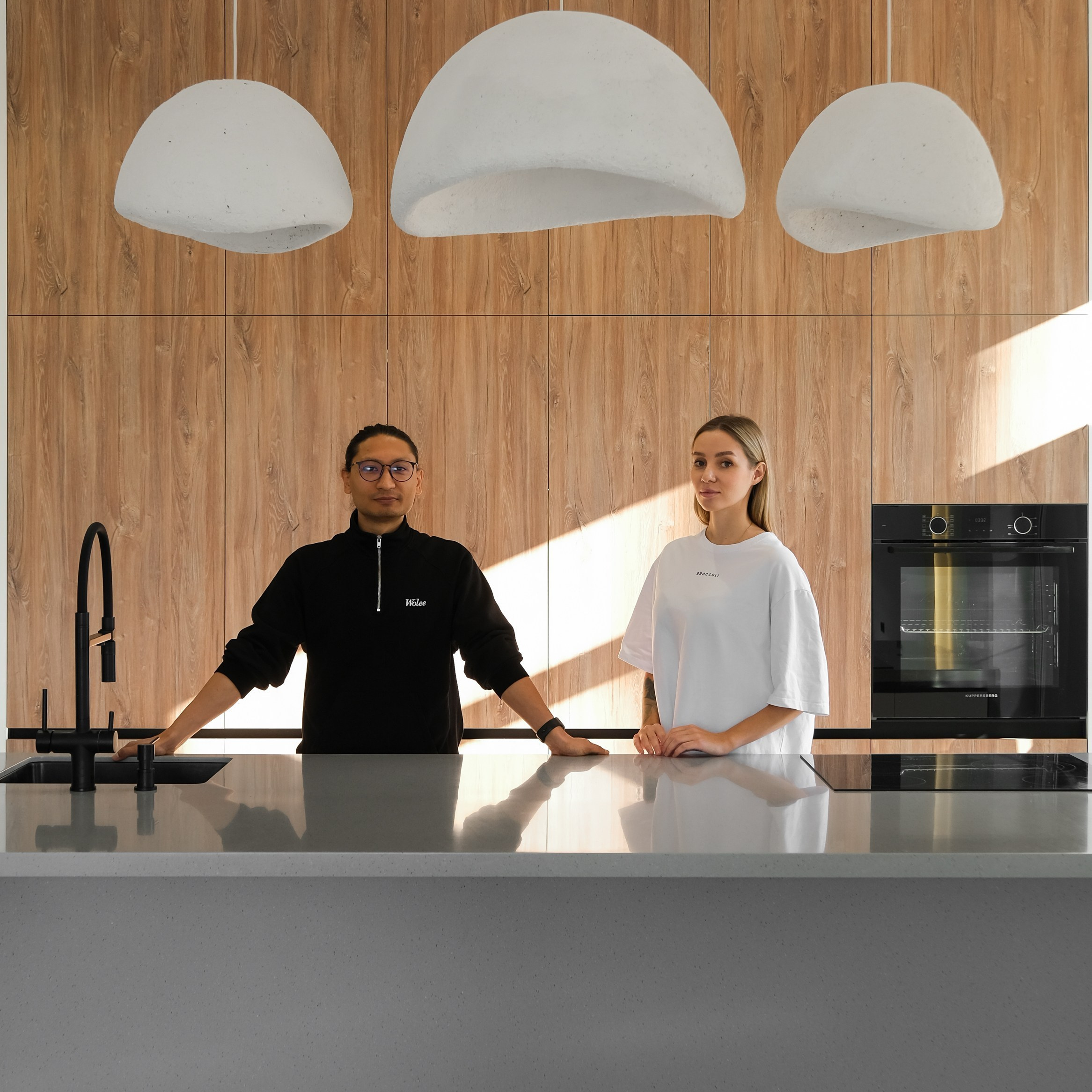 Салон Розы Люксембург 19 | Мебель на заказ в Томске. ГУДРУМ — Мебель на заказ в Томске | Кухни | Шкафы | Стулья и Столы