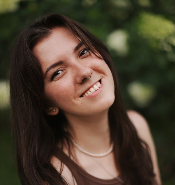 AI-дизайнер. Создание контента для онлайн форматов