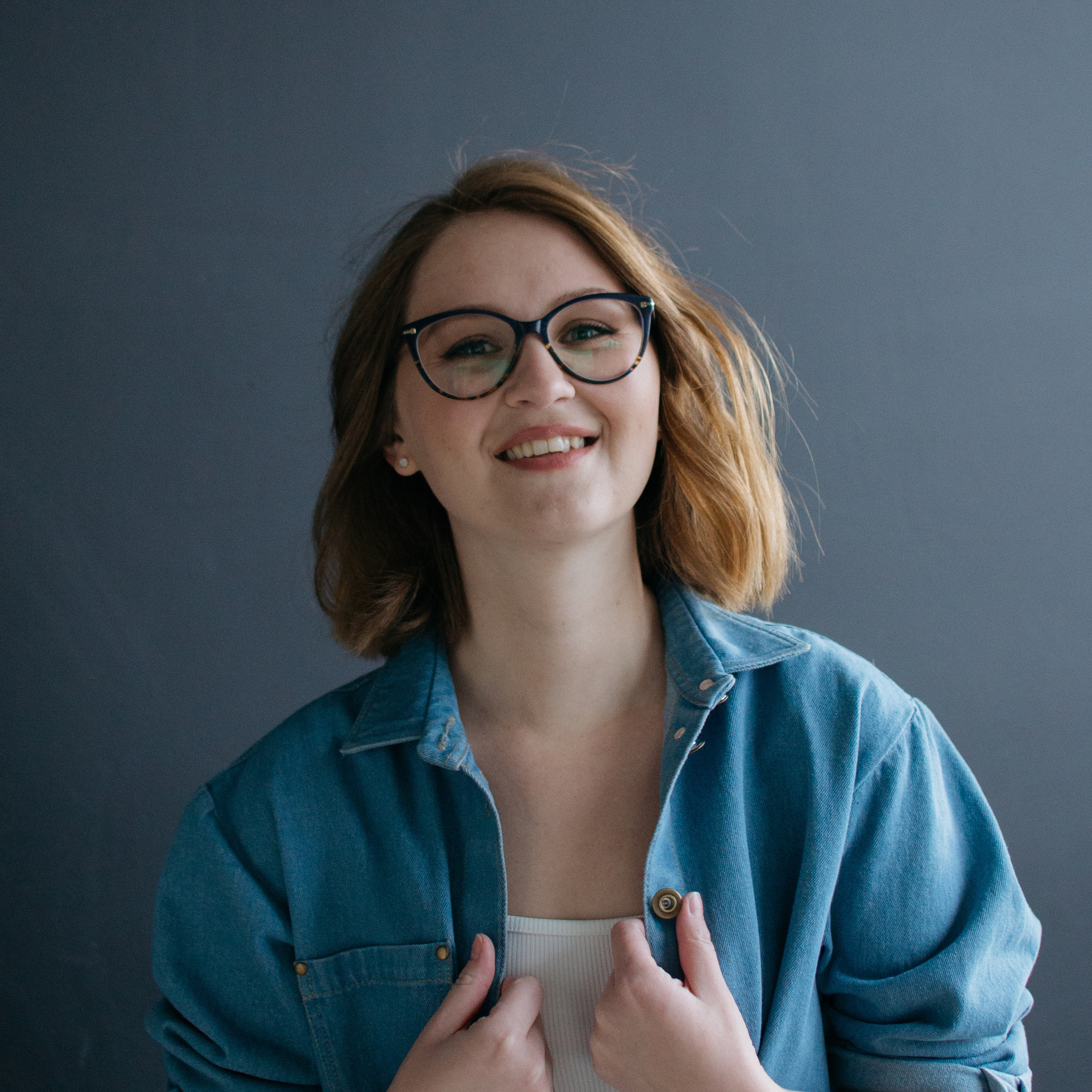 Контакты. Видеограф в Красноярске и по всему миру Одинцова Вероника