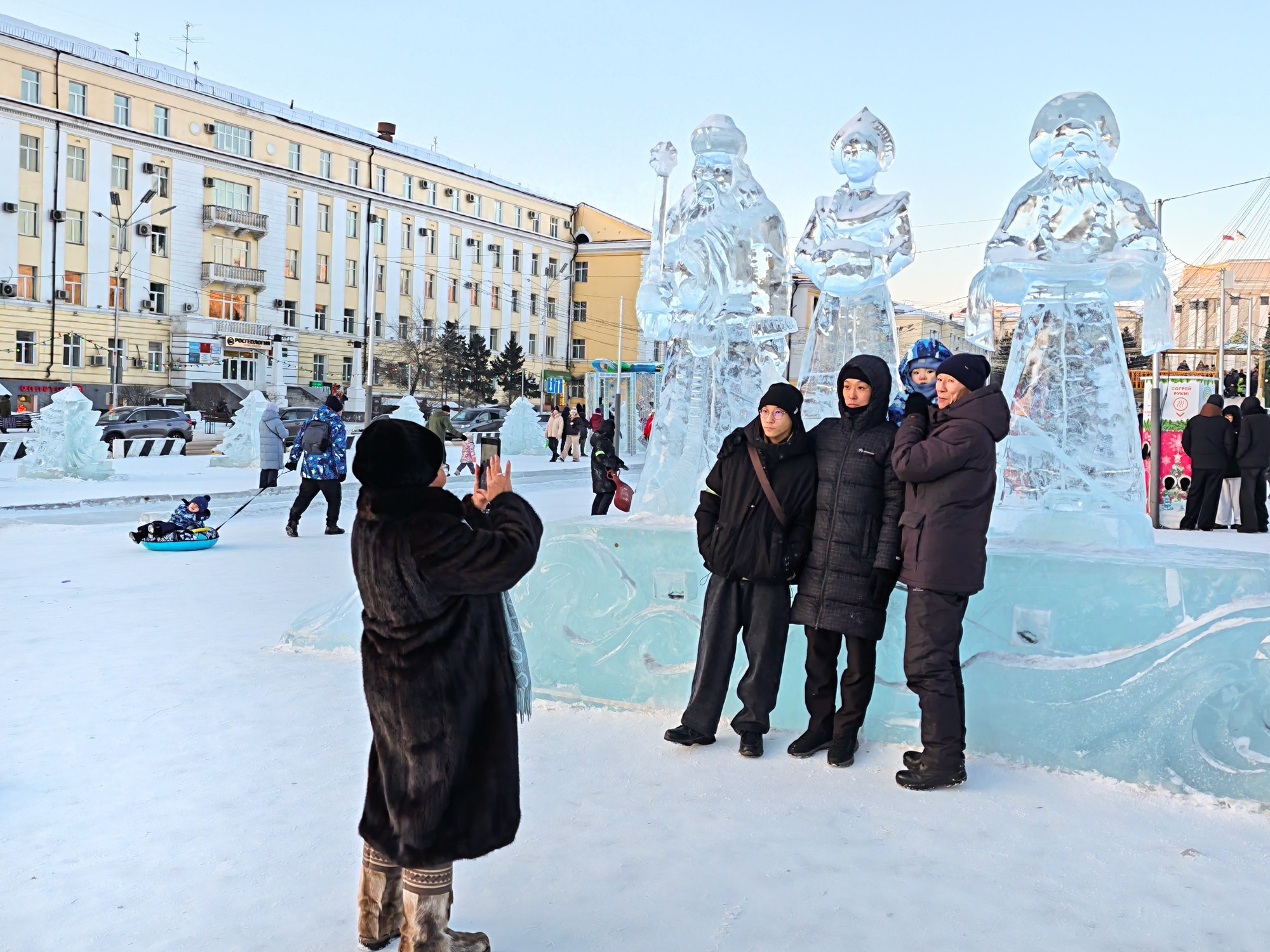 Ледовый городок. Polyakovlivashuk.ru