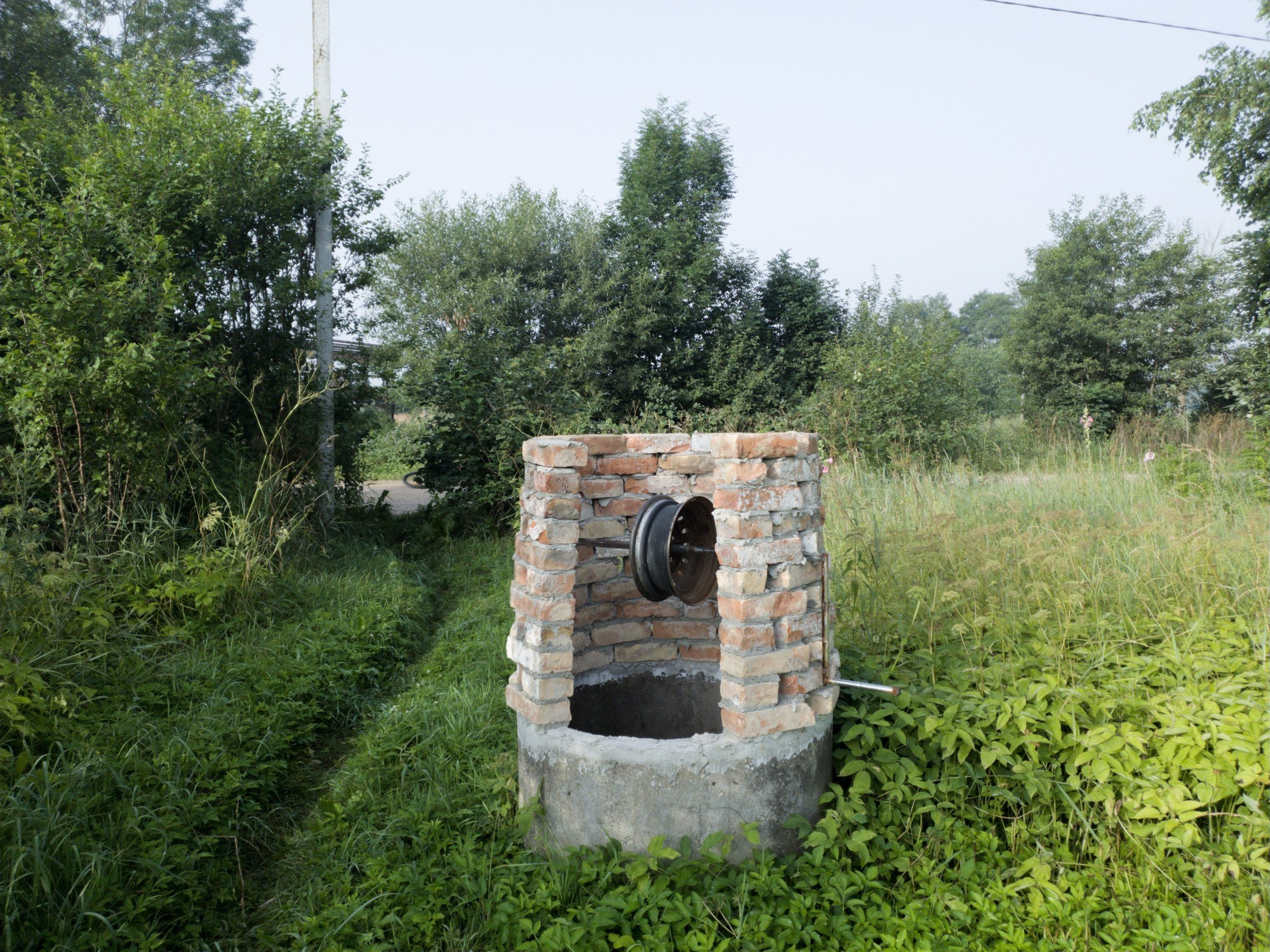 Home.land. Künstler Verstecktoff