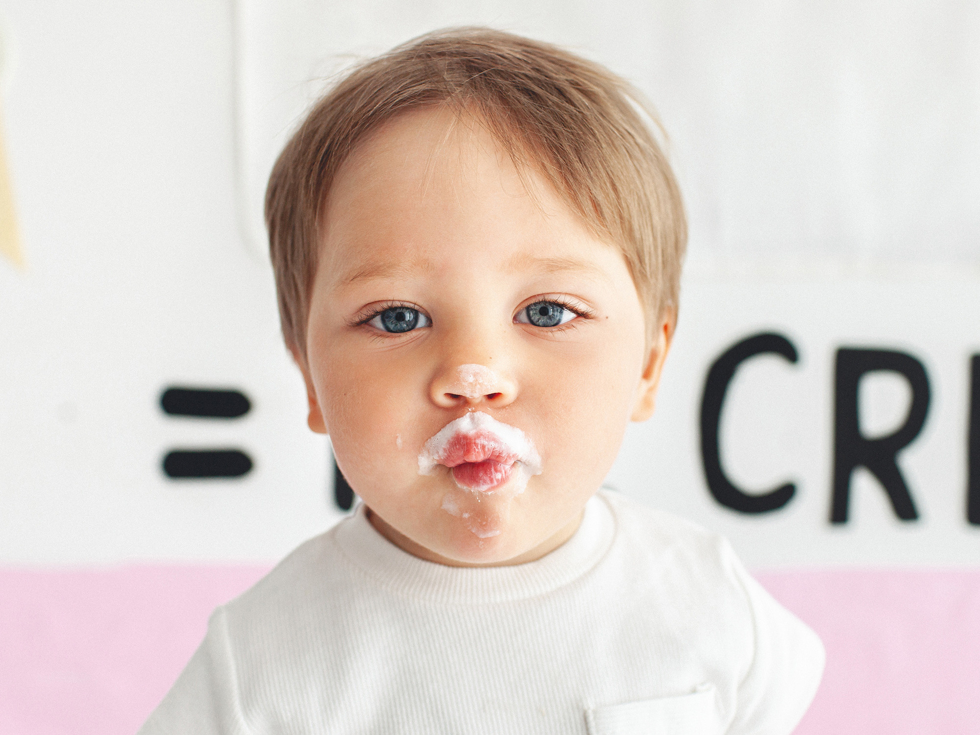 Обожаю мороженку. Детский фотограф в Самаре