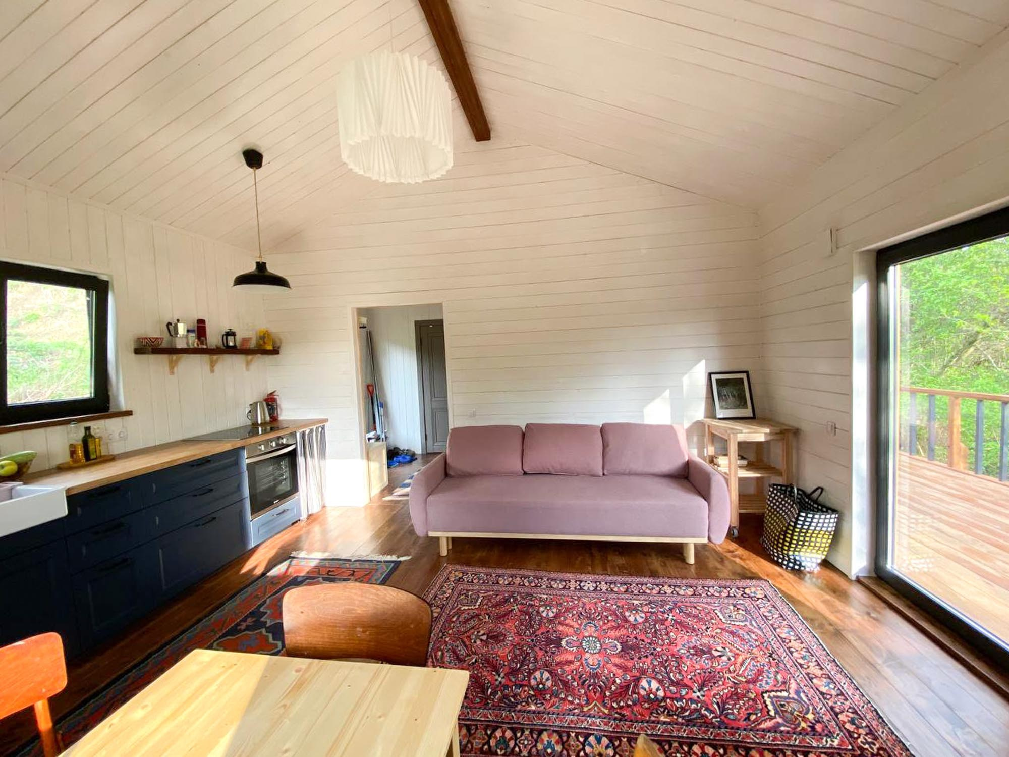 Köz/Гостевой дом. Надя Шумина