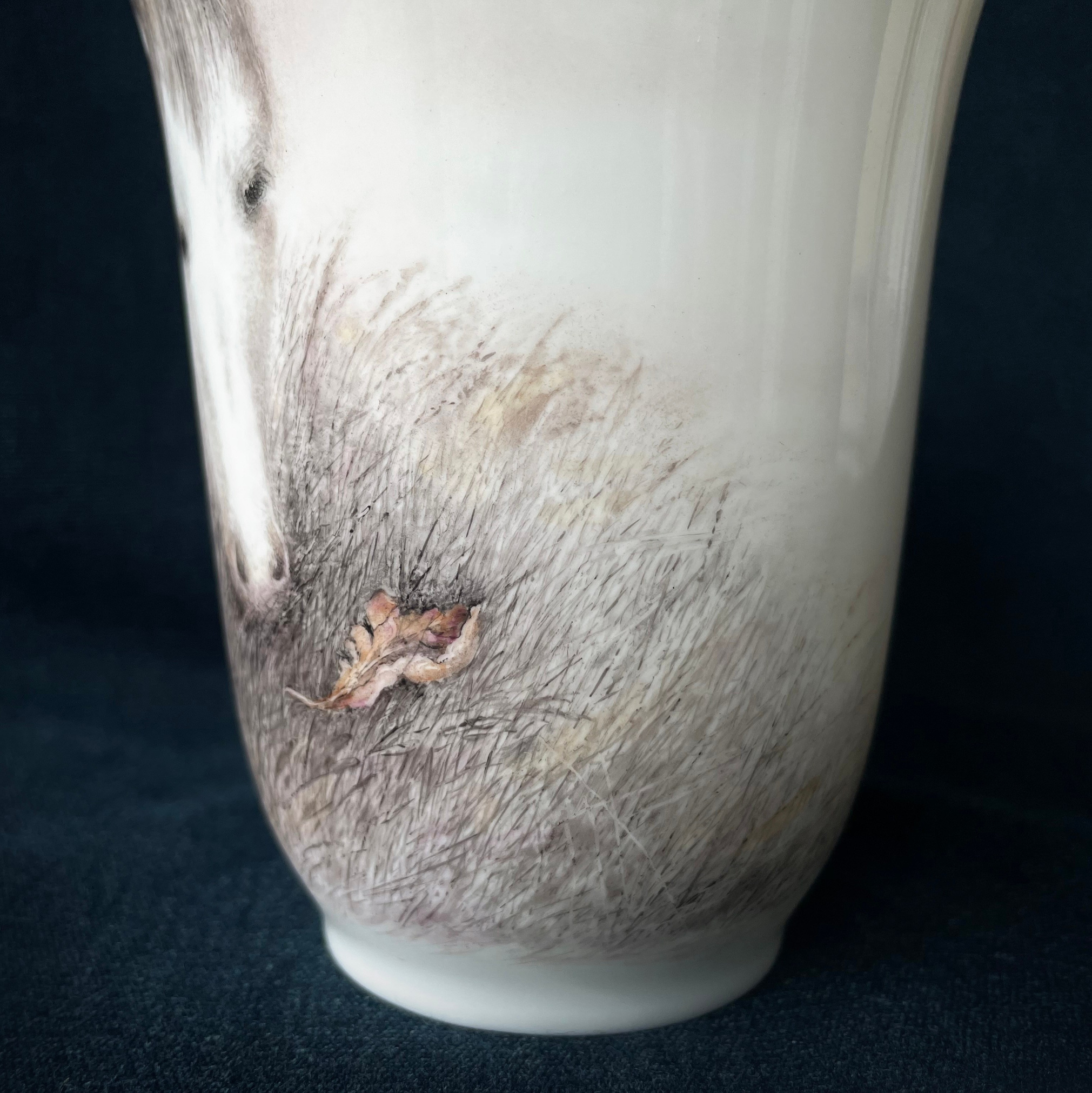 Бокал «Ёжик в тумане» костяной фарфор ИФЗ. Роспись фарфора в Санкт-Петербурге