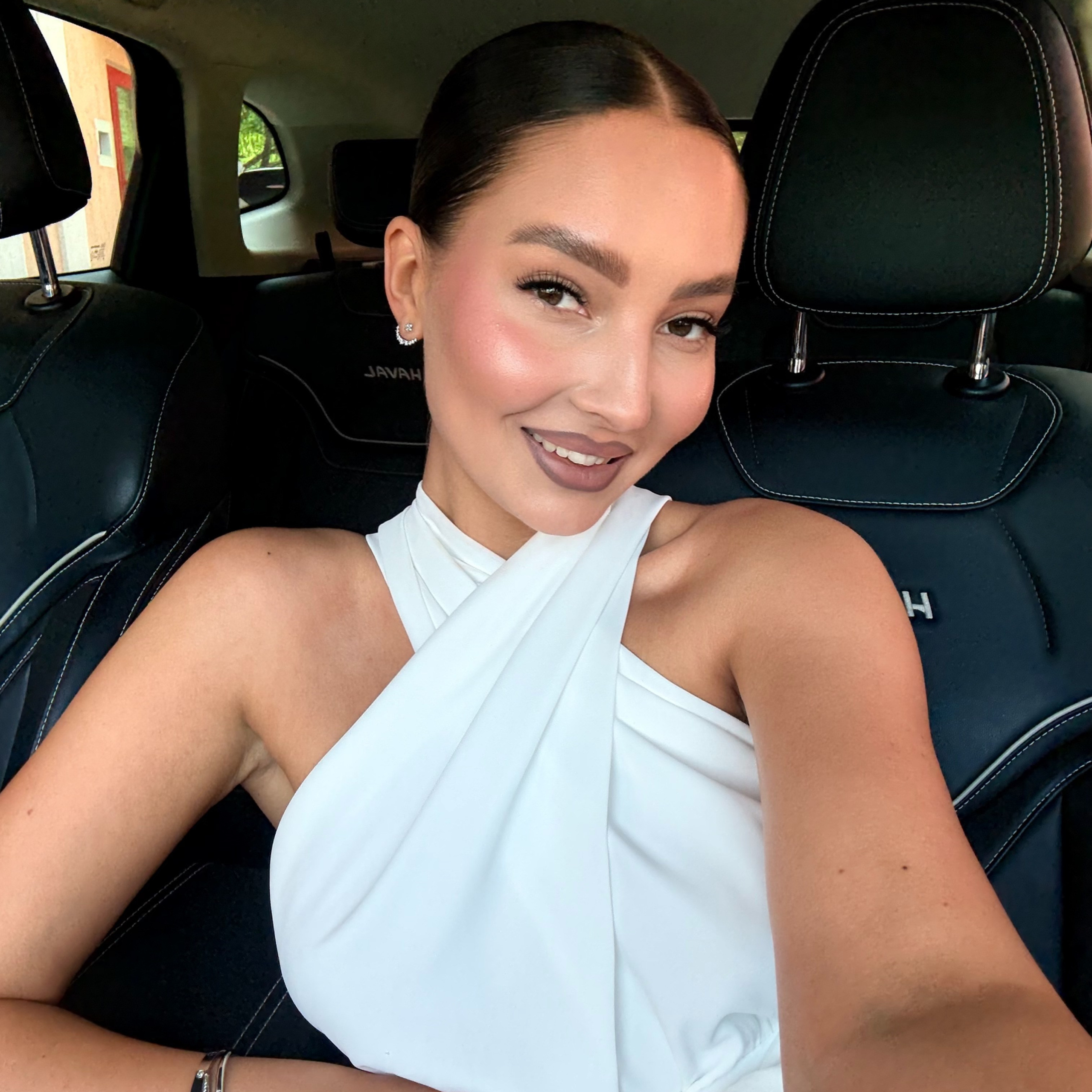 Съёмка одежды для маркетплейсов и брендов Morozova Production