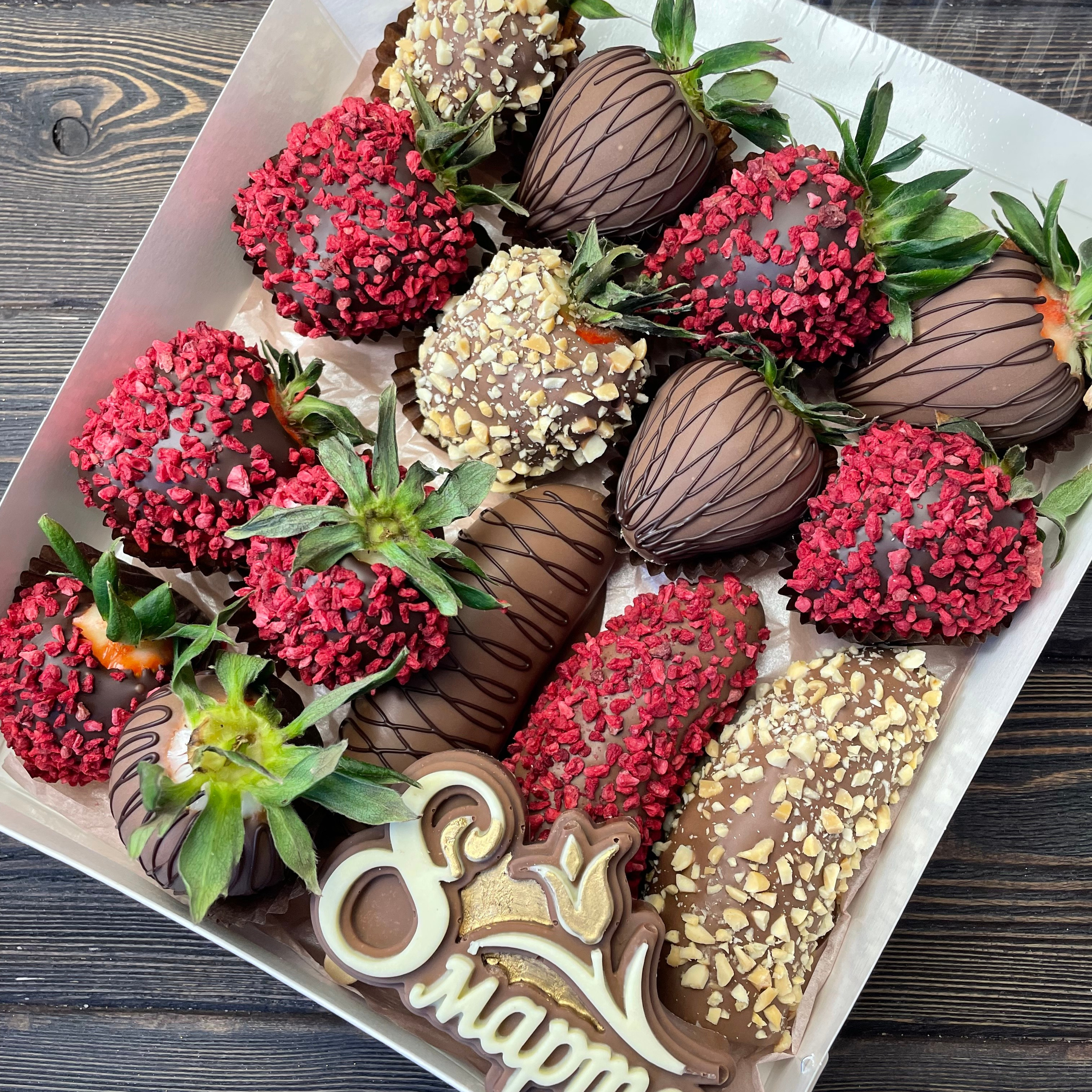 Бананы/Малина/Голубика/Груша в шоколаде. Клубника в шоколаде в Сургуте