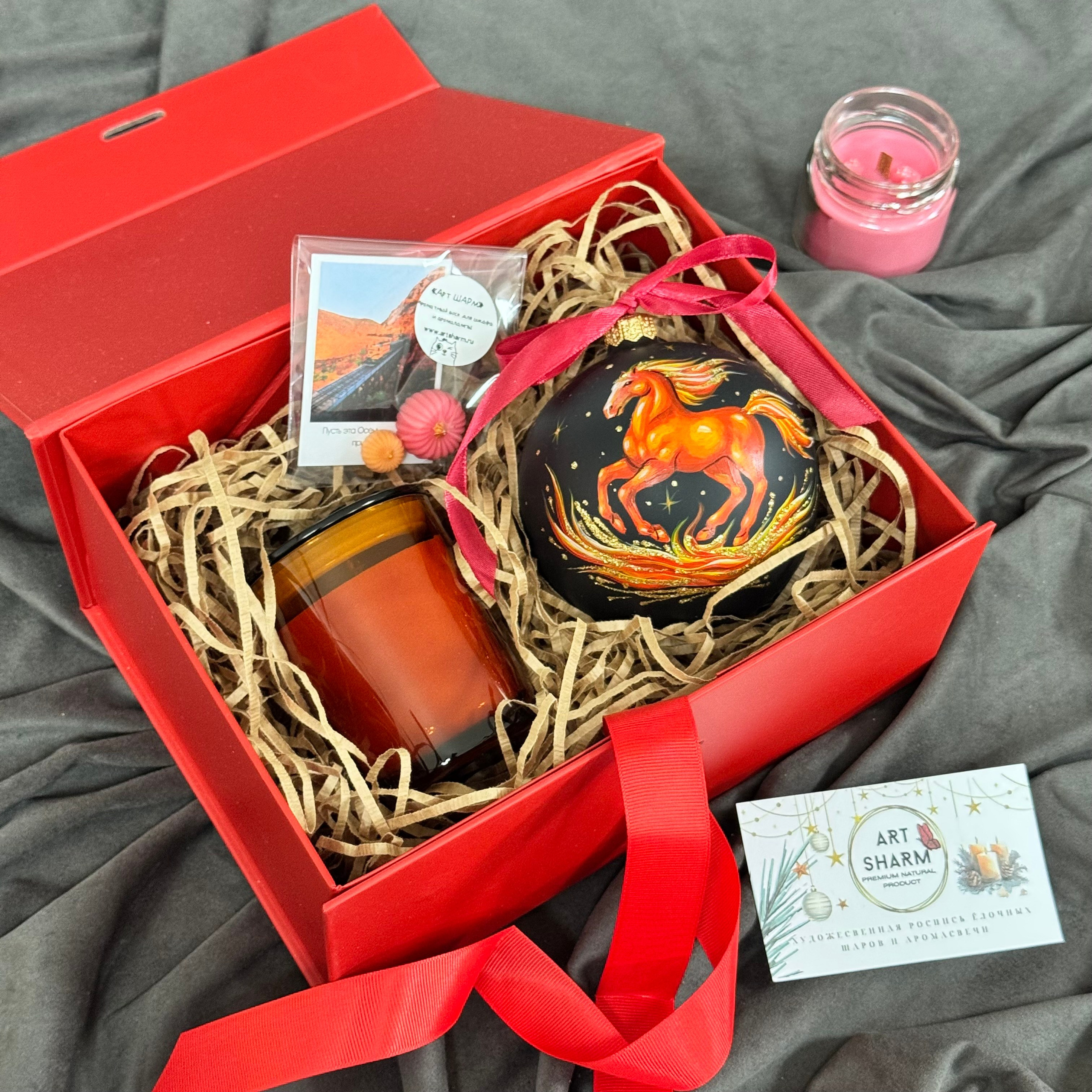 Аромасвечи и наборы. Художественная ручная роспись елочных шаров, корпоративные подарки и восковые аромасвечи