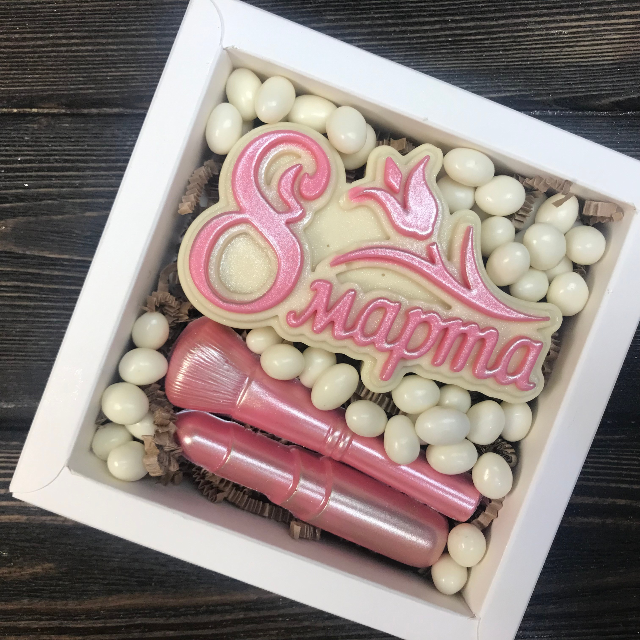 Фантазийный шоколад Сургут. Клубника в шоколаде в Сургуте