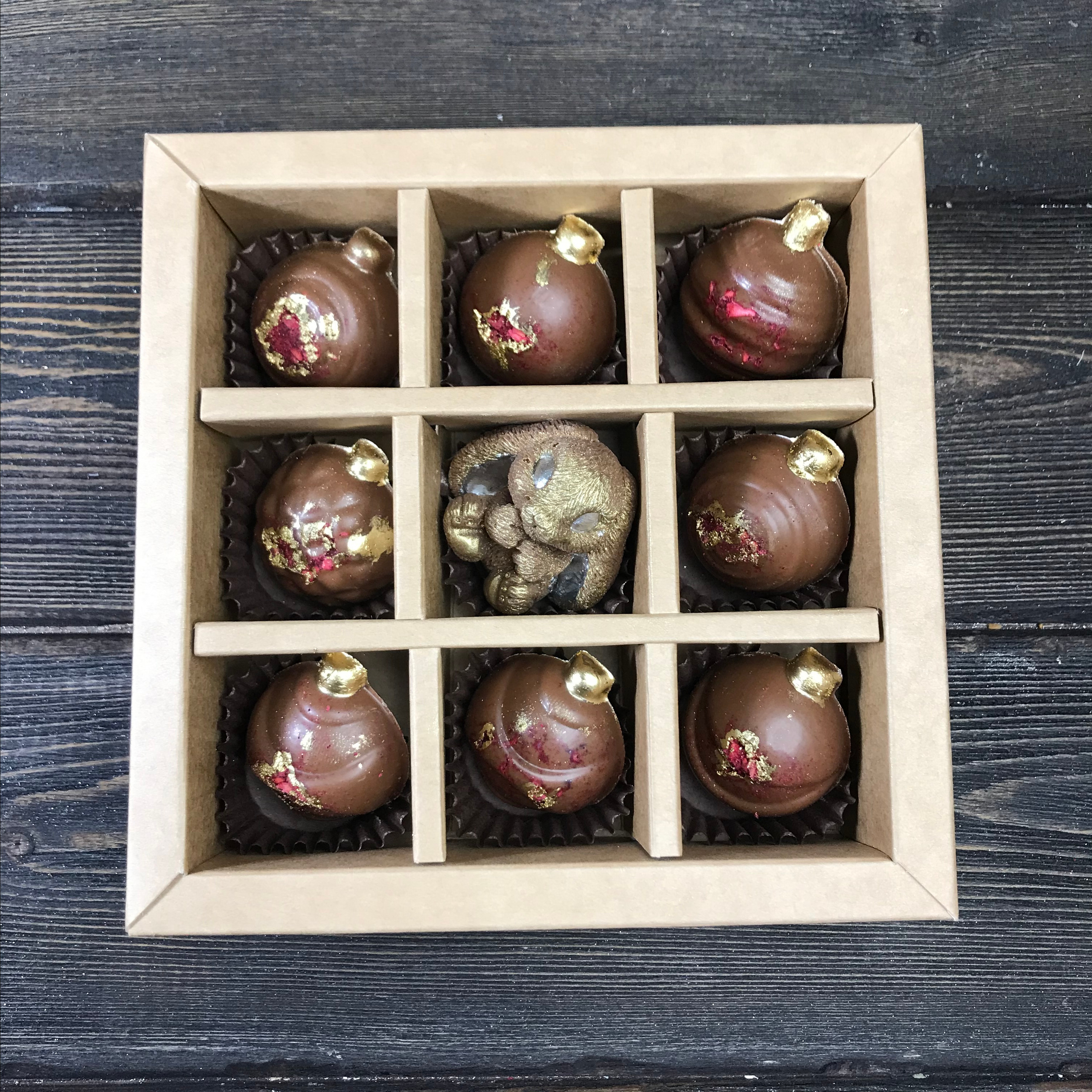 Фантазийный шоколад Сургут. Клубника в шоколаде в Сургуте