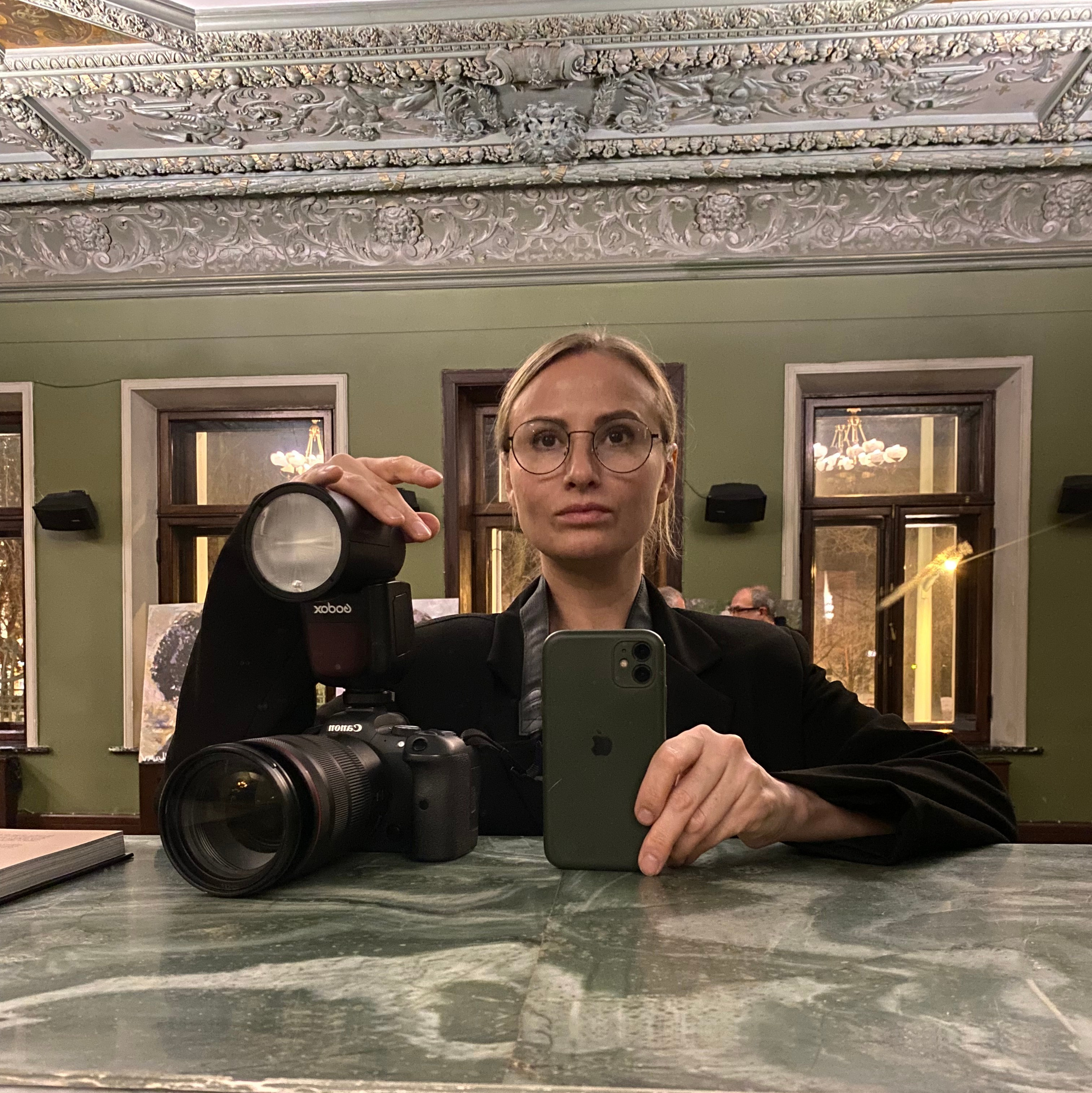 Контакты. Главная