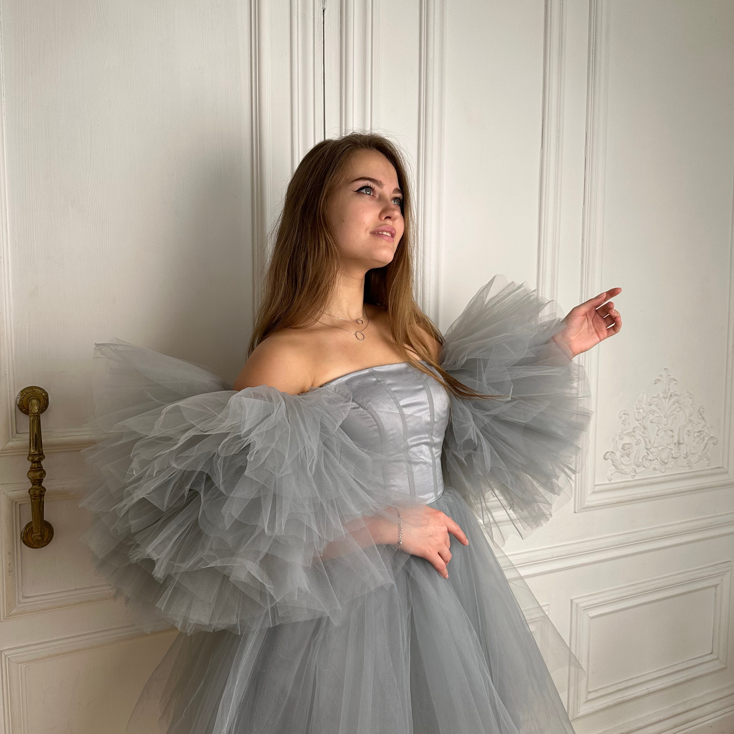 Графический дизайнер с внедрением нейросетей