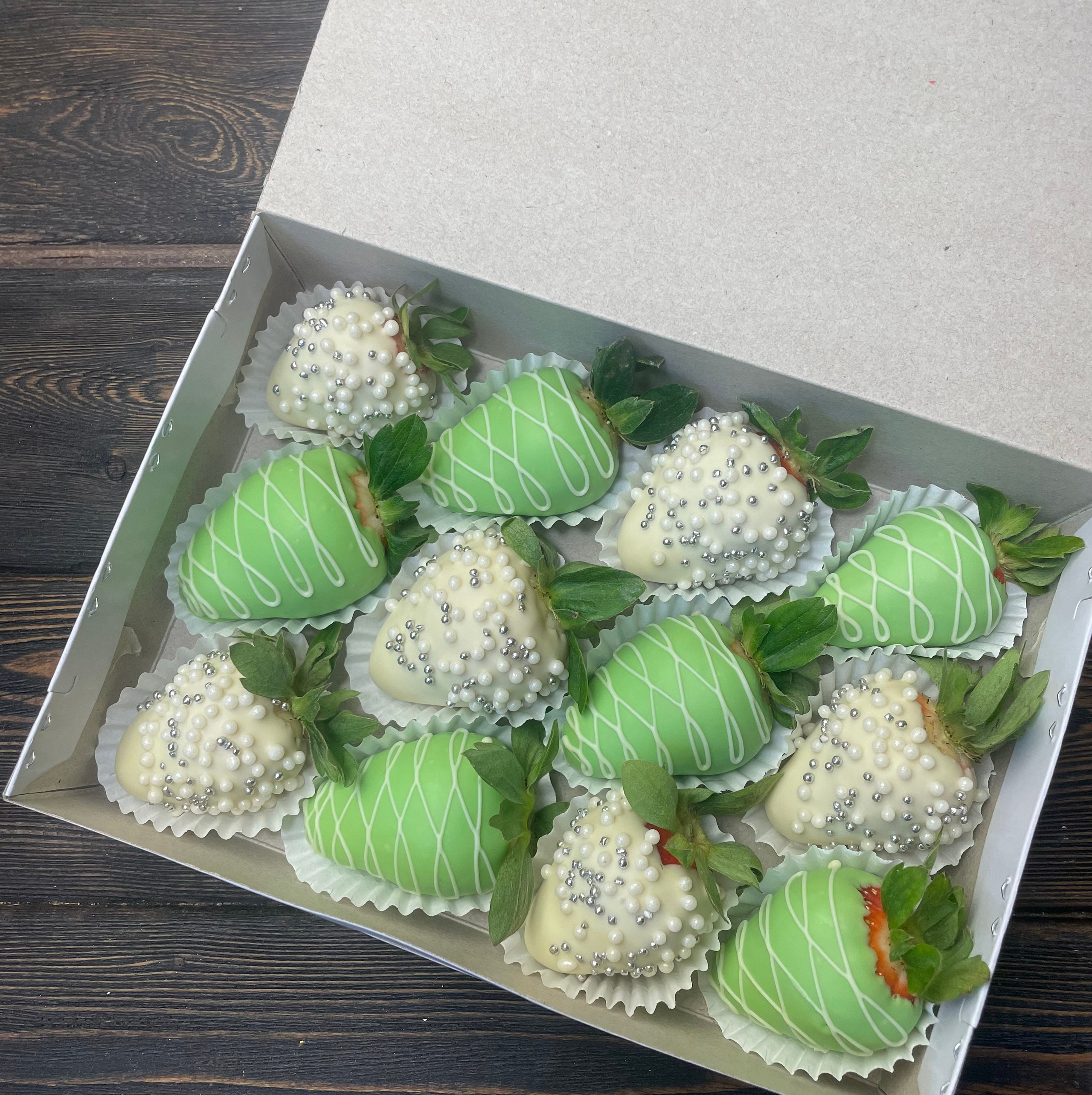 Наборы из клубники в шоколаде Сургут. Клубника в шоколаде в Сургуте