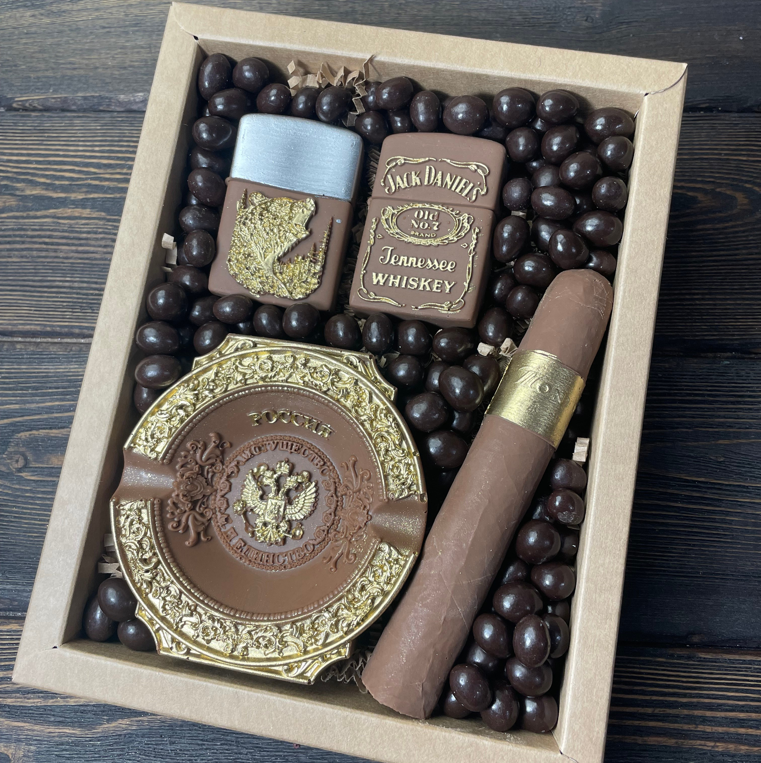 Фантазийный шоколад Сургут. Клубника в шоколаде в Сургуте