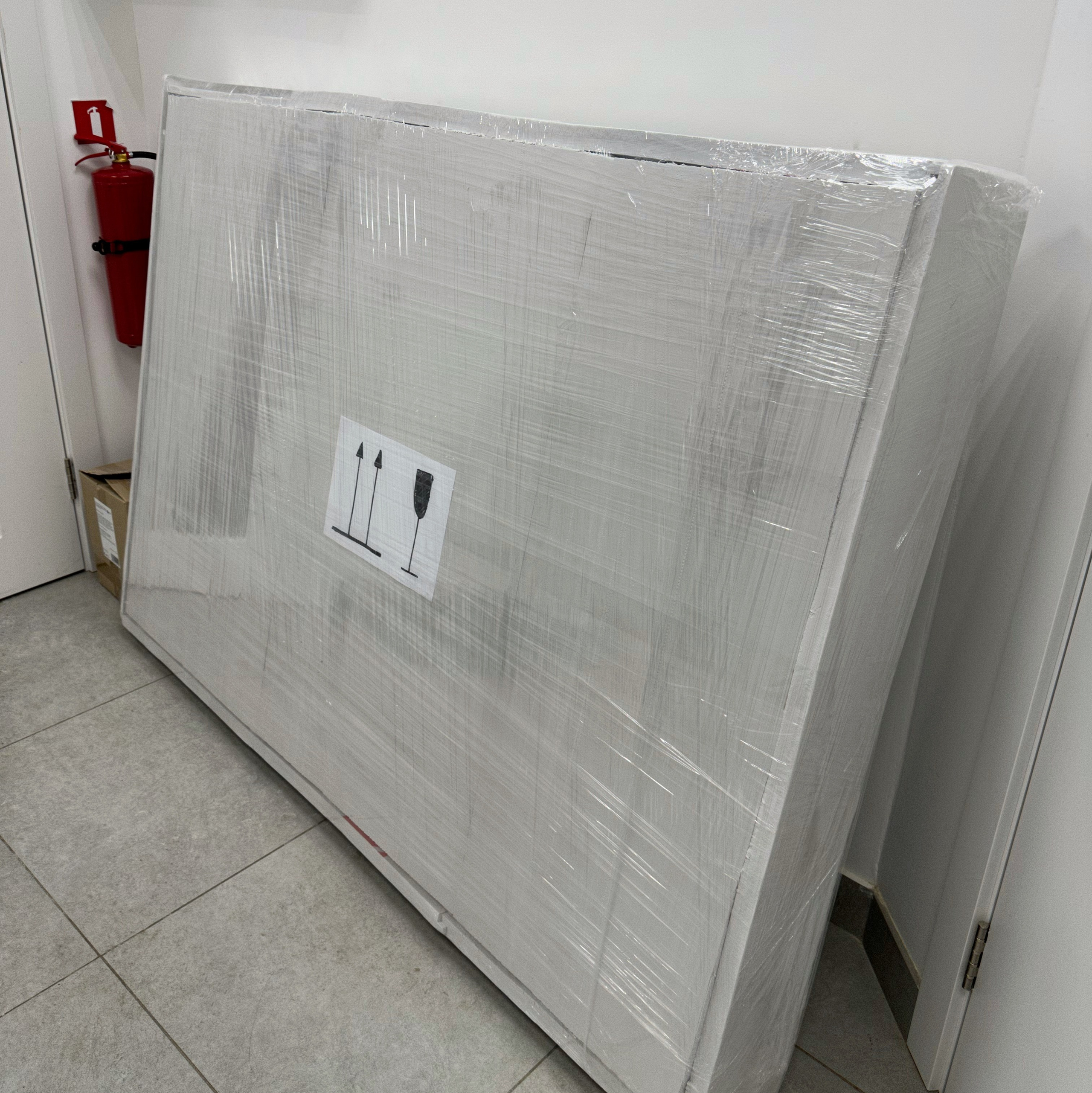 Доставка. Художник Огородникова Татьяна