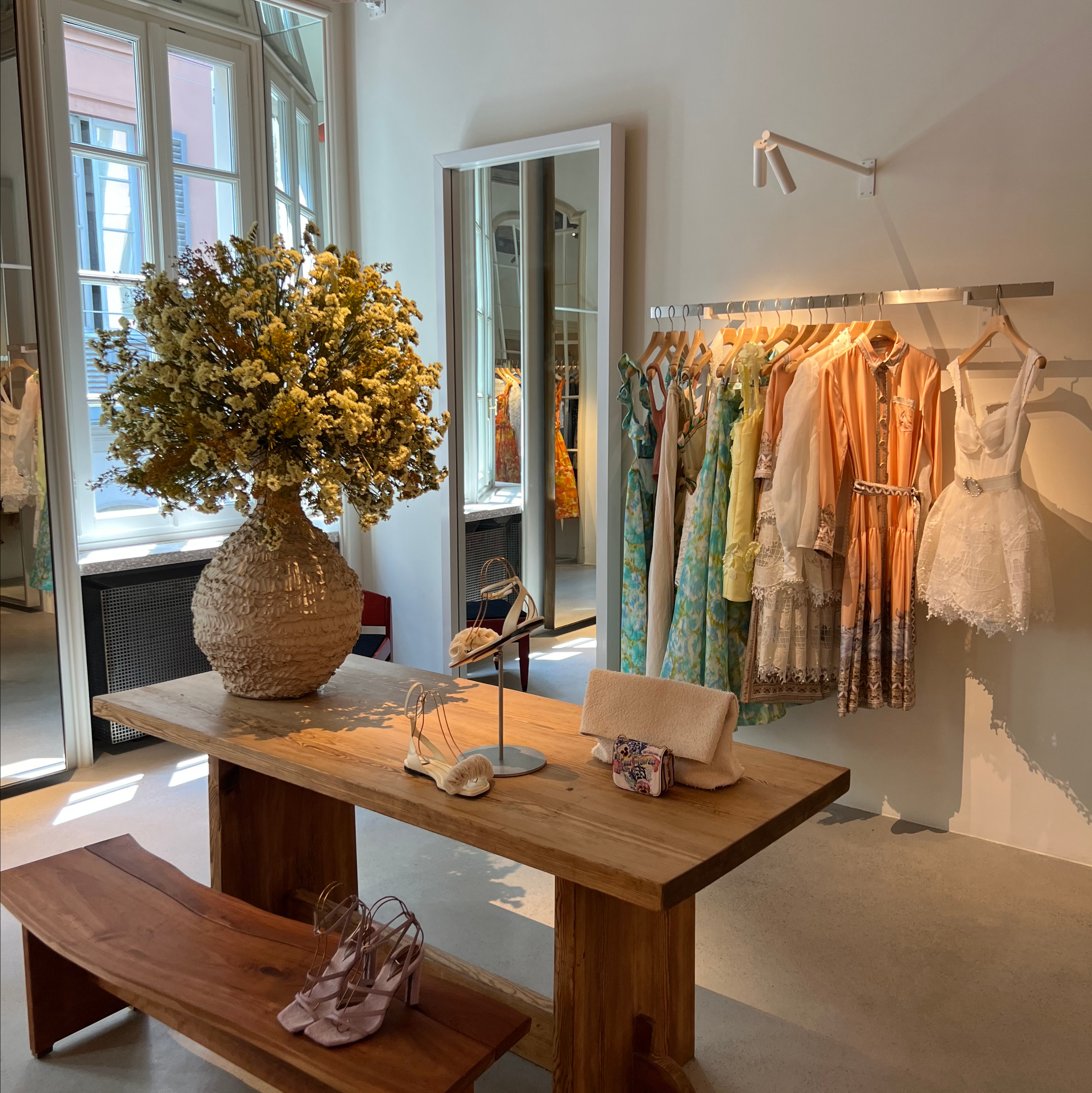 SHOPPING TOUR Валенсия, Мадрид, Барселона, Милан. Bantser Studio — Wedding photographer and planner in Valencia, Spain