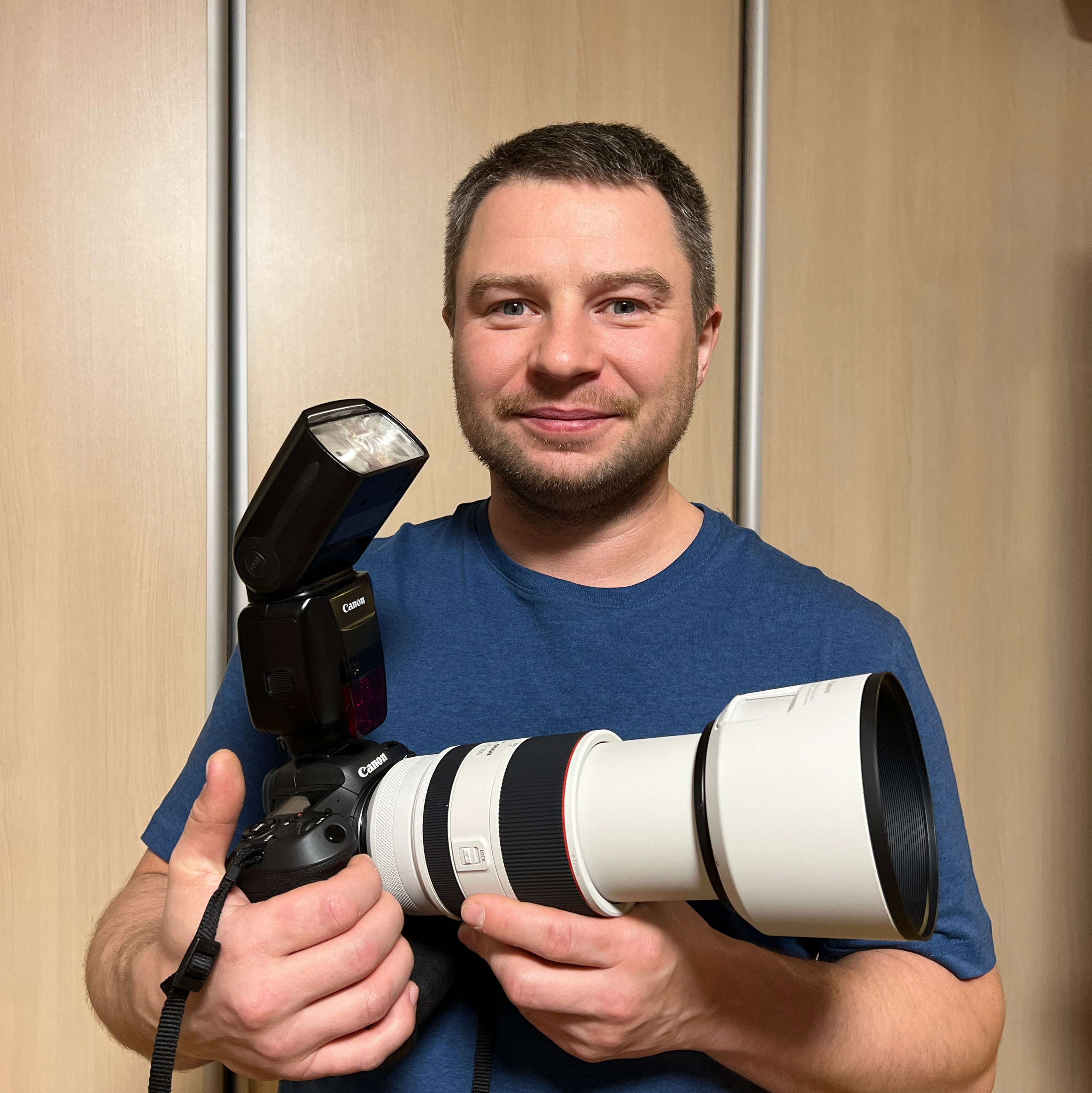 Контакты. Фотограф Александр Заломаев