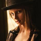 Рисовальщица...