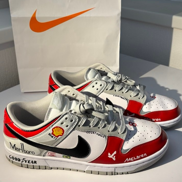 Кастом кожаной обуви ручной работы — пример росписи кожаной одежды для клиента, который выбирает эксклюзив и премиальное исполнение