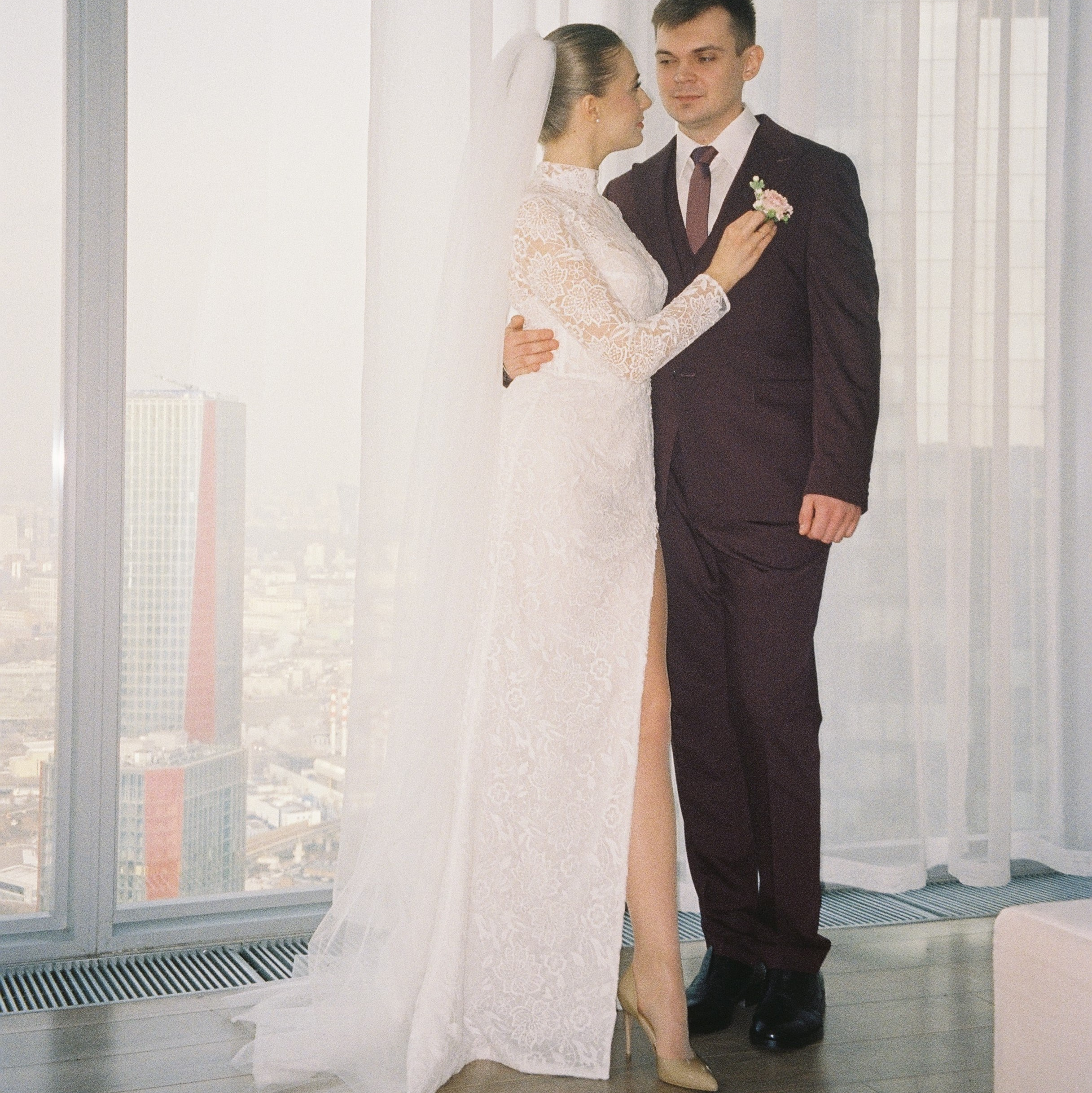 Выбрать лучшие гостиницы и отели на свадьбу для утра невесты в Москве. Свадебный фотограф в Москве Элина Ларченкова. Фото, которые цепляют