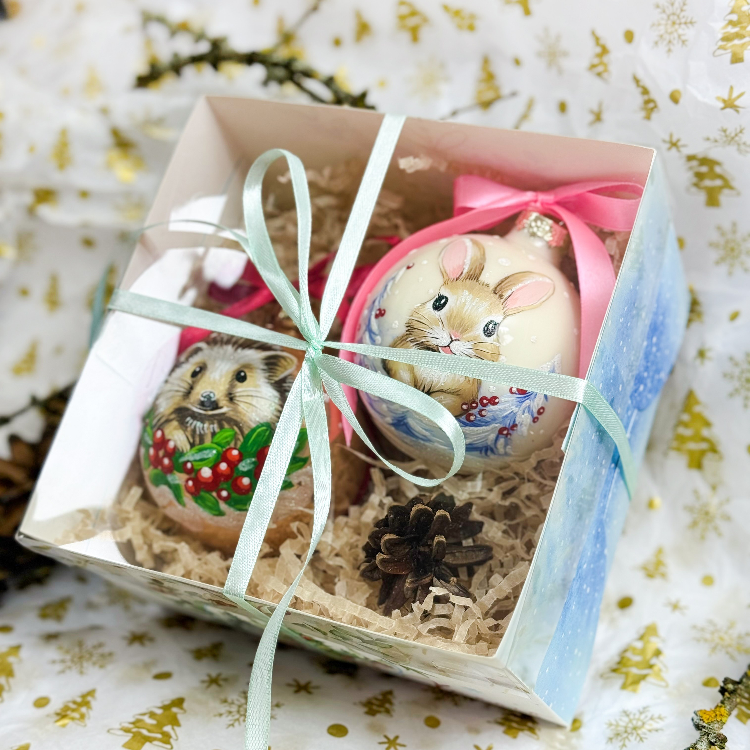 Елочный шар с росписью-Ваш лучший подарок на Новый Год. Арт-вечеринки и мастер-классы в Москве для взрослых и детей