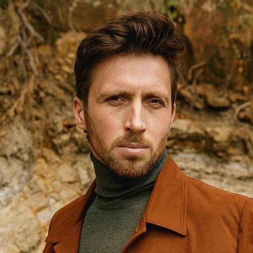 Профессиональные мужчины модели для предметной съемки в Сочи