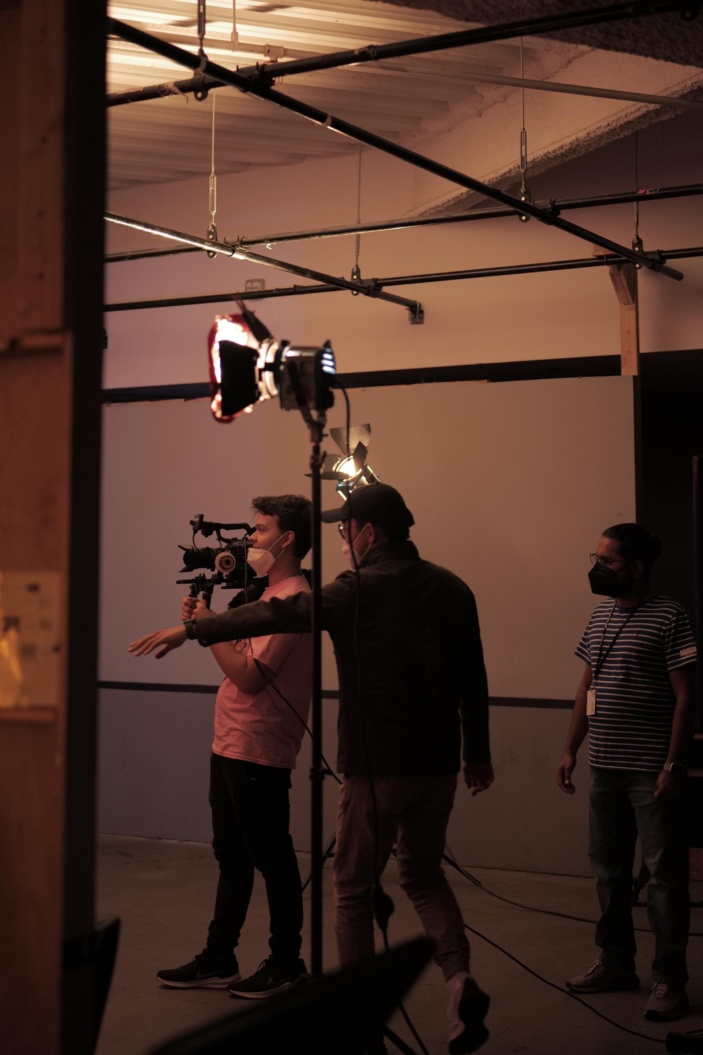 Обучение съемкам на камеру