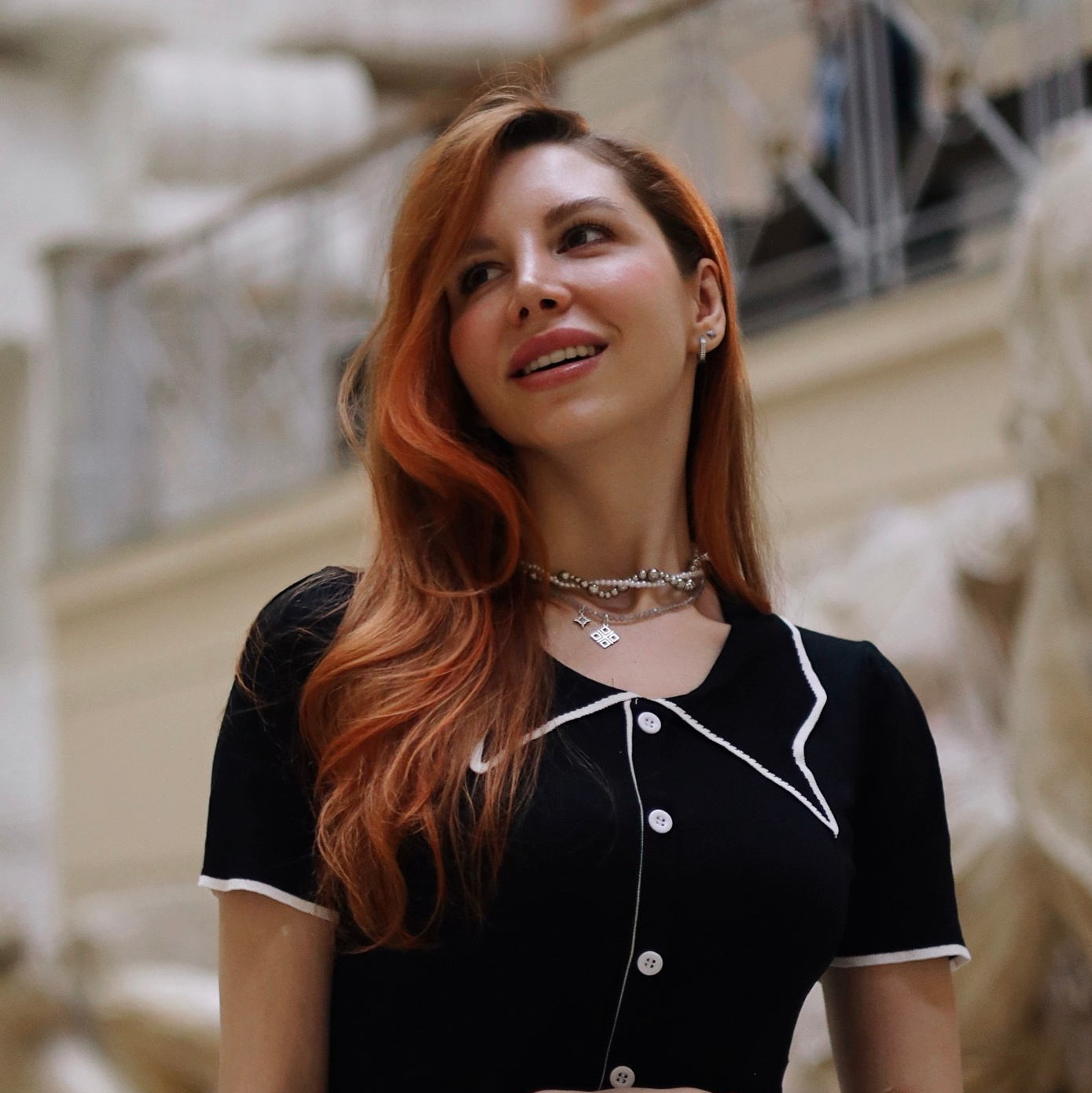 CONTACT. DariaVolz — photo shoots in Europe and Russia