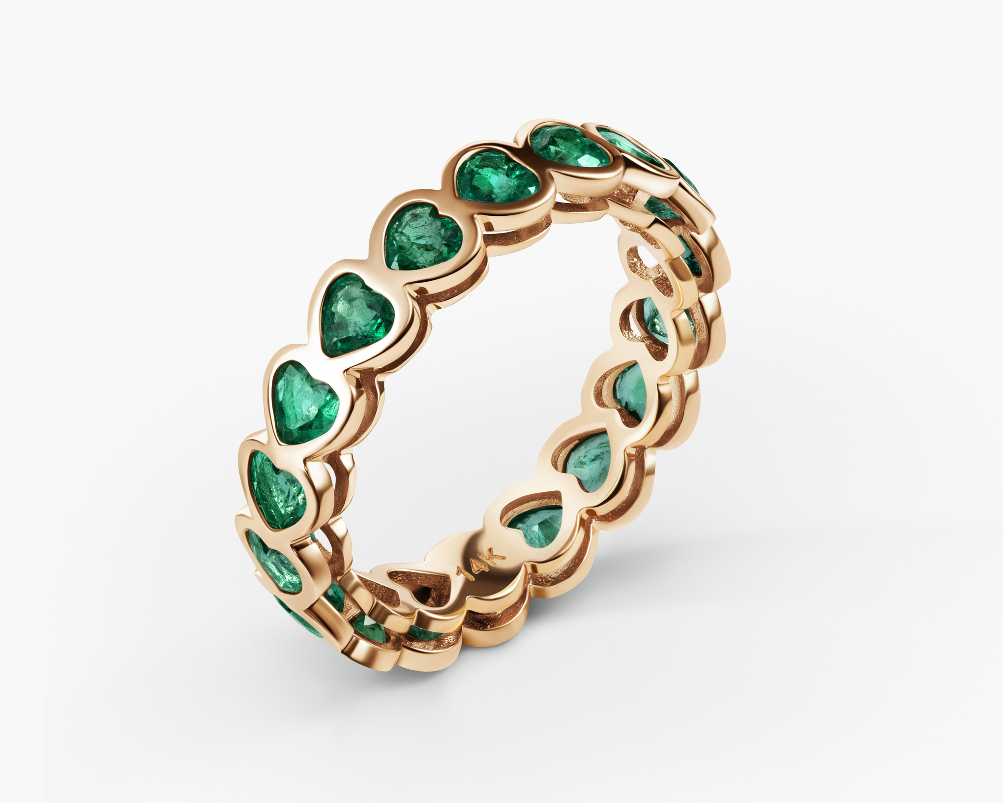Emerald Rings. Retoucher Olga Bogdanova